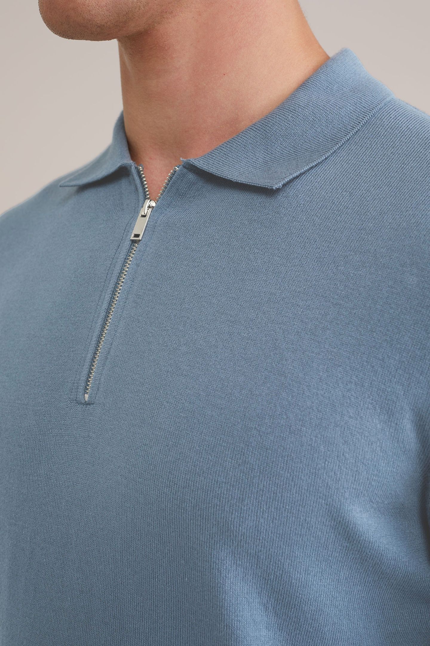 HALFWAY ZIPPER GREYISH BLUE 5