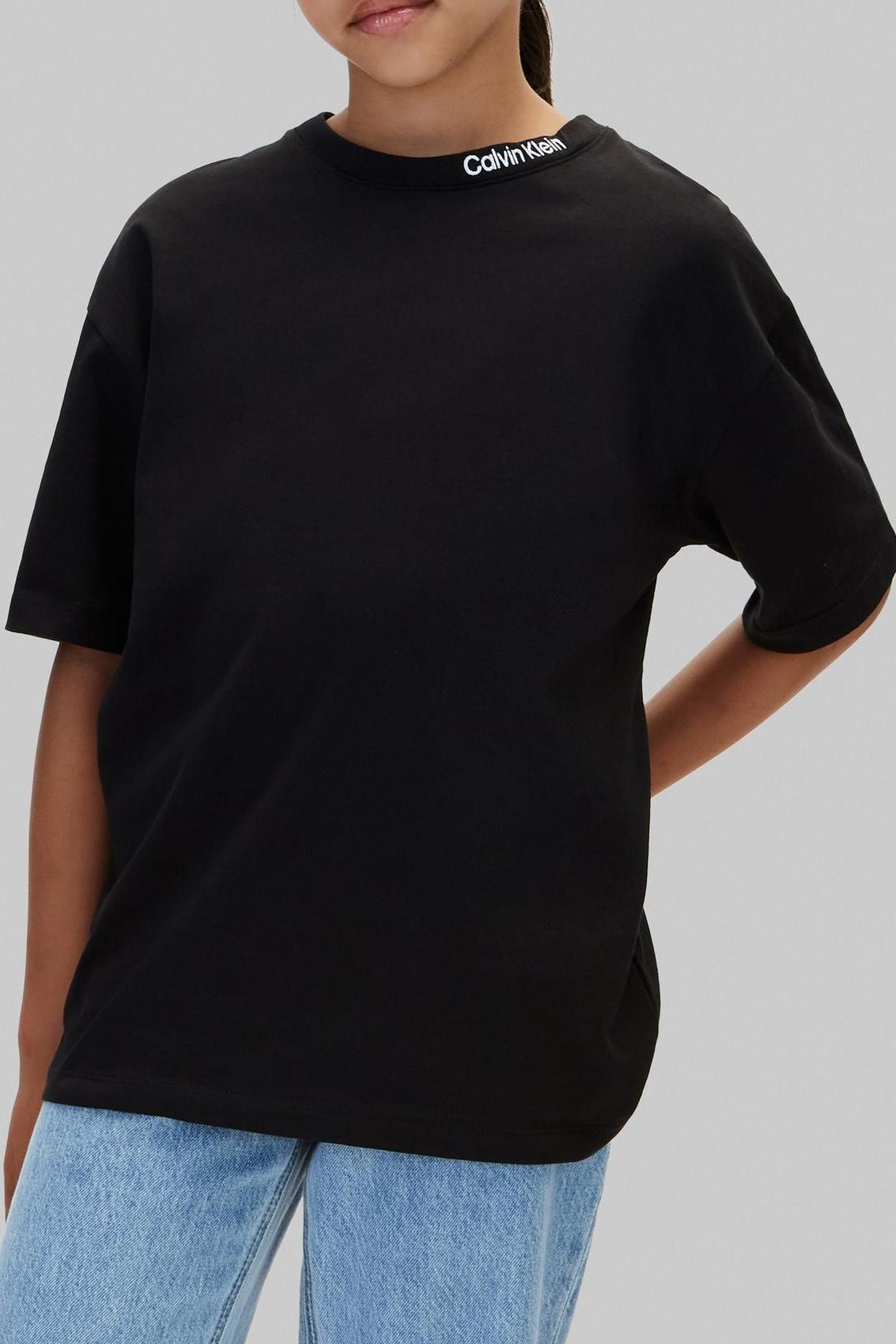 UNISEX LOGO EMBROIDERED SHORT SLEEVE T-SHIRT BLACK 5