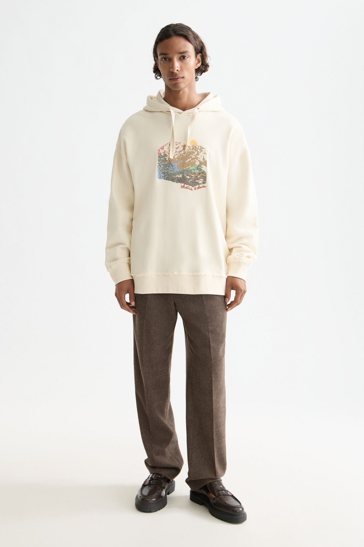 LOOSE FIT EMBROIDERED ARTWORK HOODIE EGGNOG 2