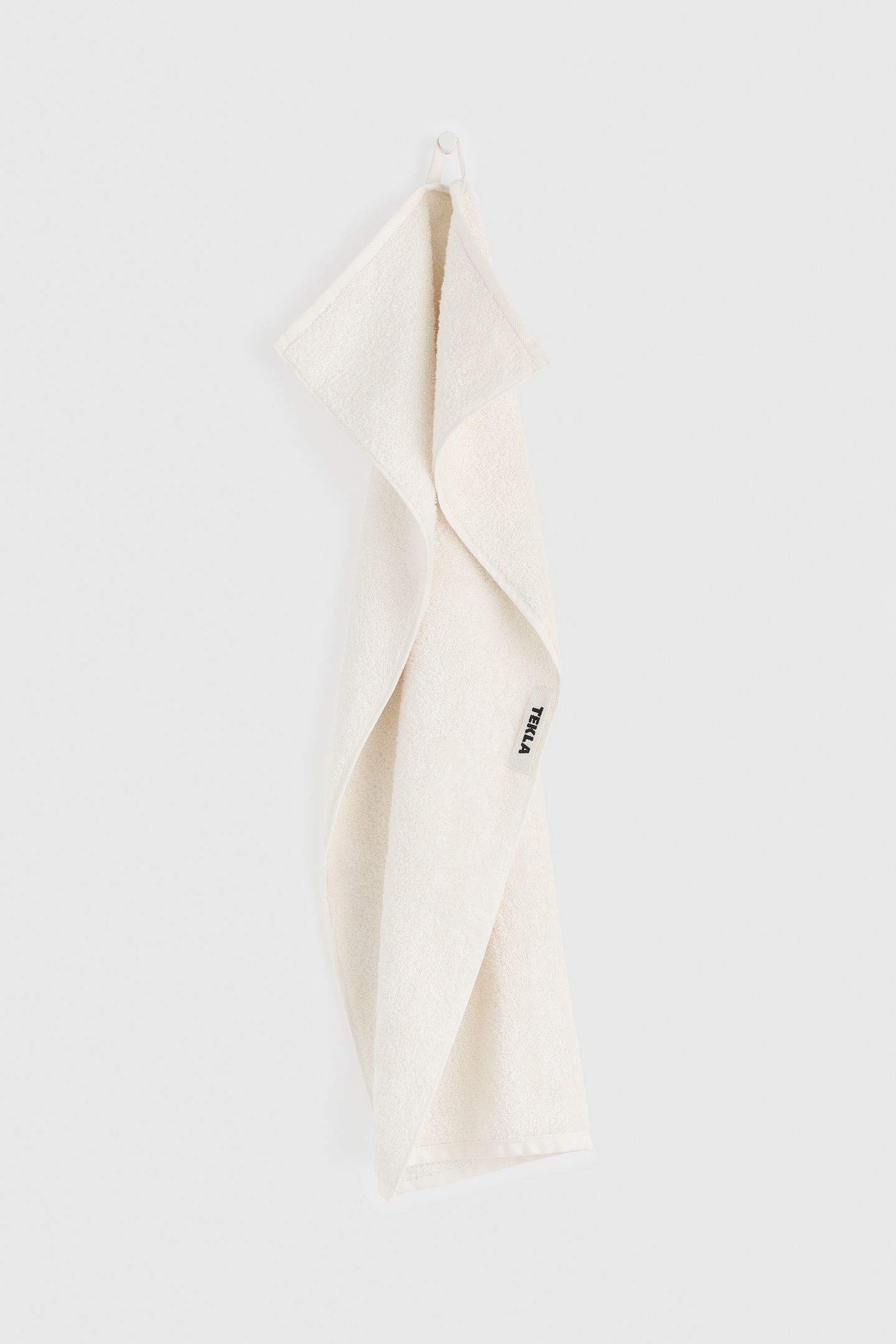 UNISEX HAND TOWEL WHITE 3