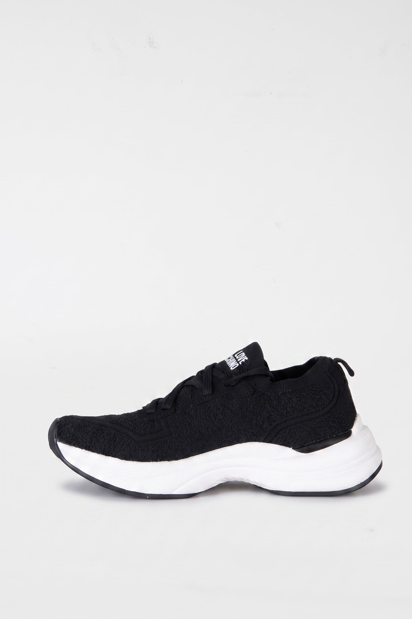 SNEAKERS BLACK 2
