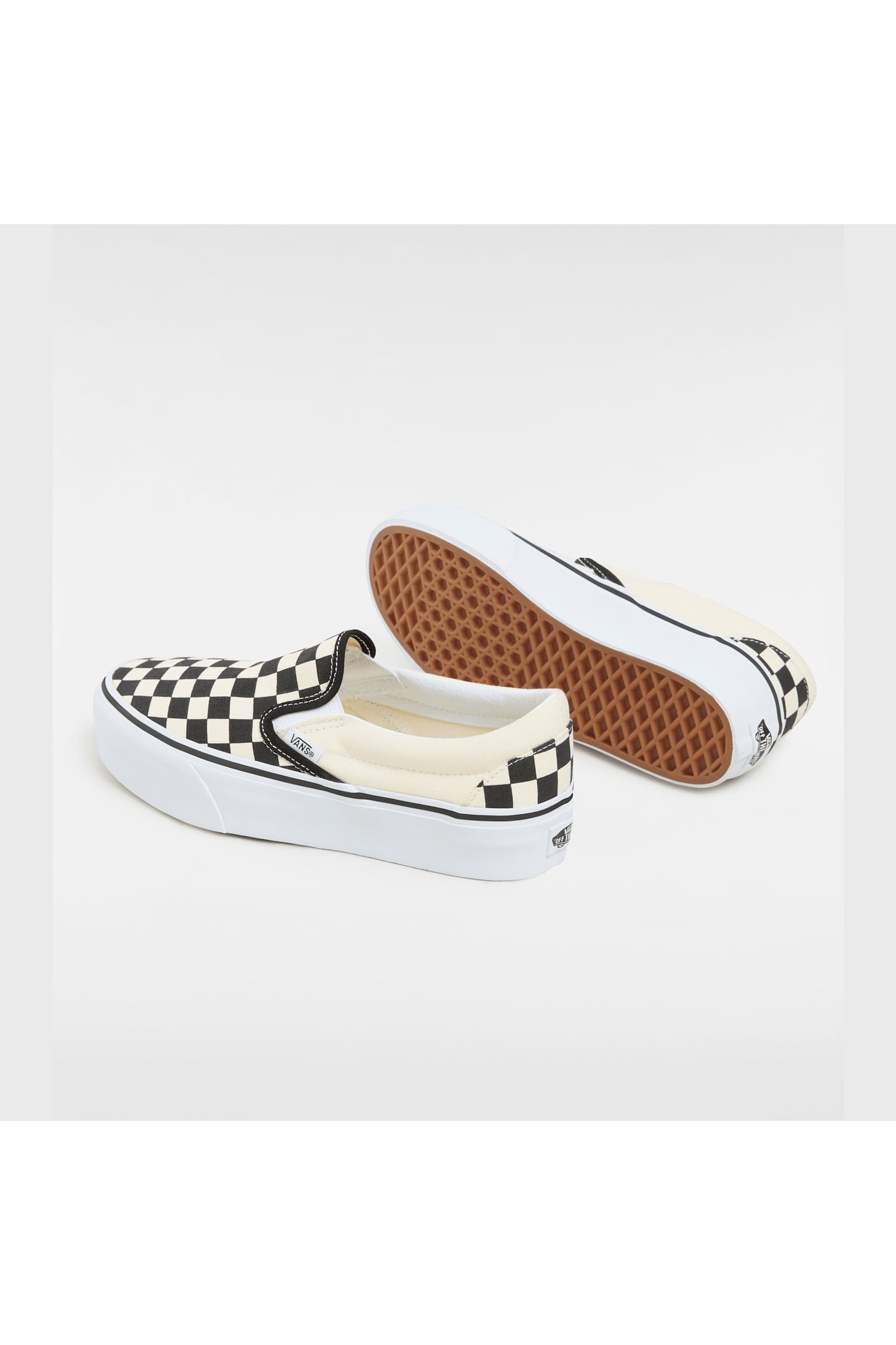 UNISEX CLASSIC SLIP-ON PLATFORM BLACK 3