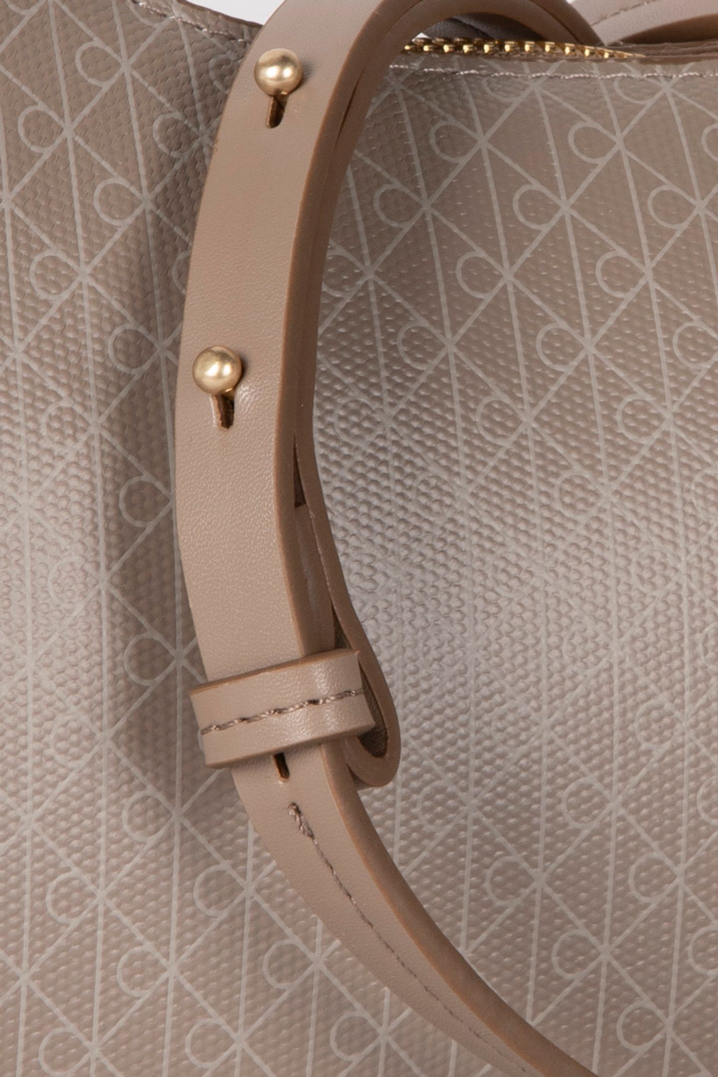 EMBLEM AOP CONV SHOULDER BAG DESERT TAUPE 4