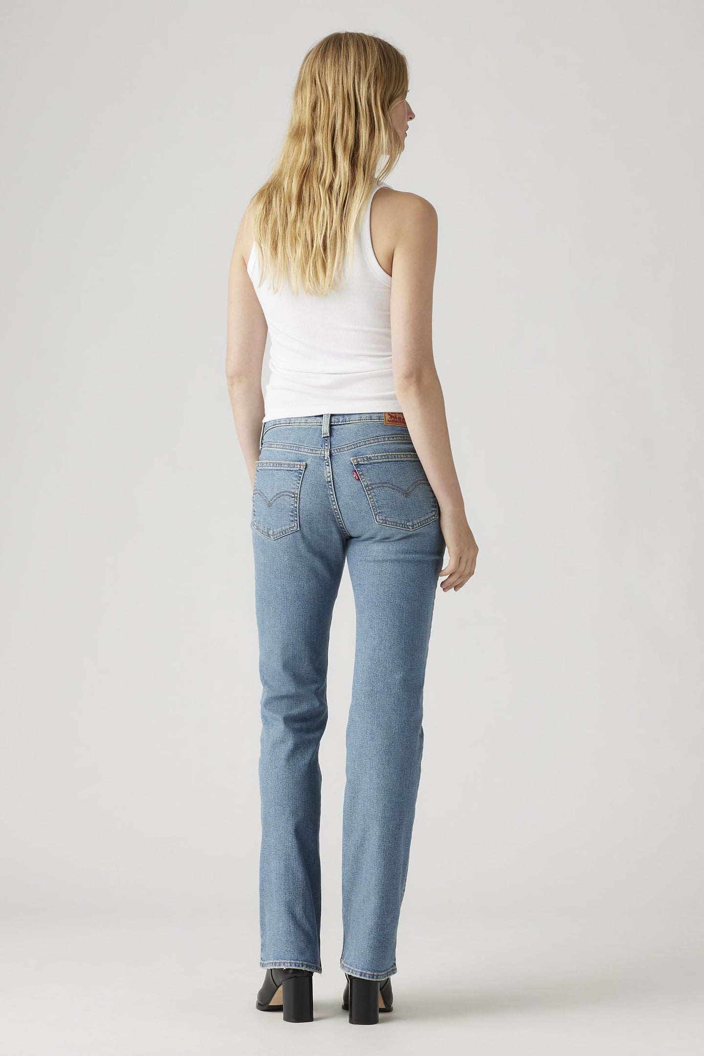 SUPERLOW BOOTCUT JEANS 4