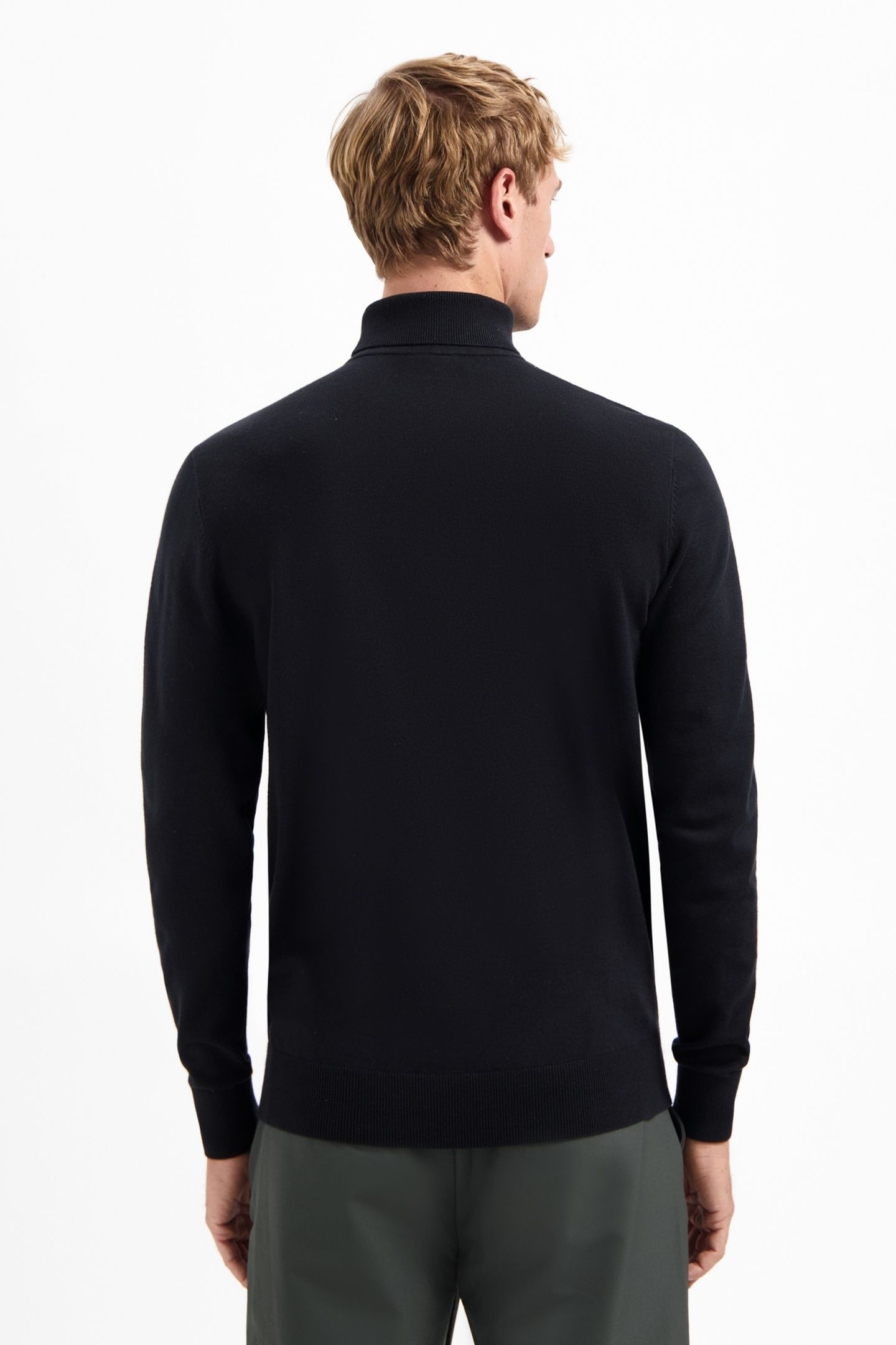 PULLOVER ROLL NECK BLACK 7