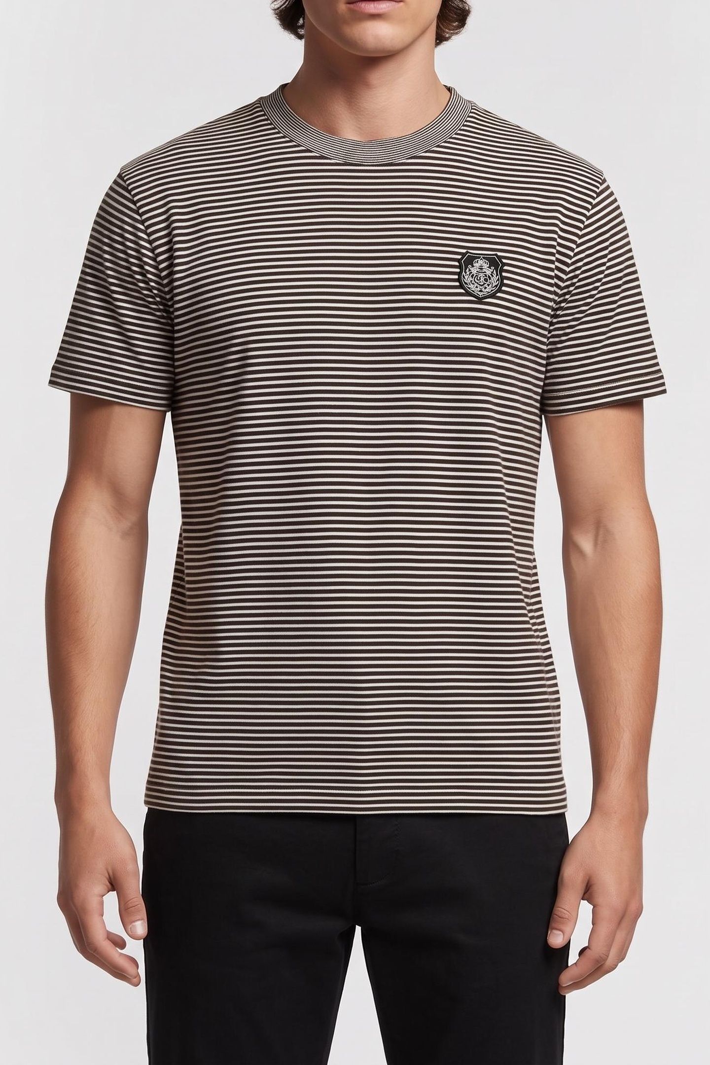 SHORT-SLEEVED STRIPED T-SHIRT WITH PATCH BLACK / WHITE 1