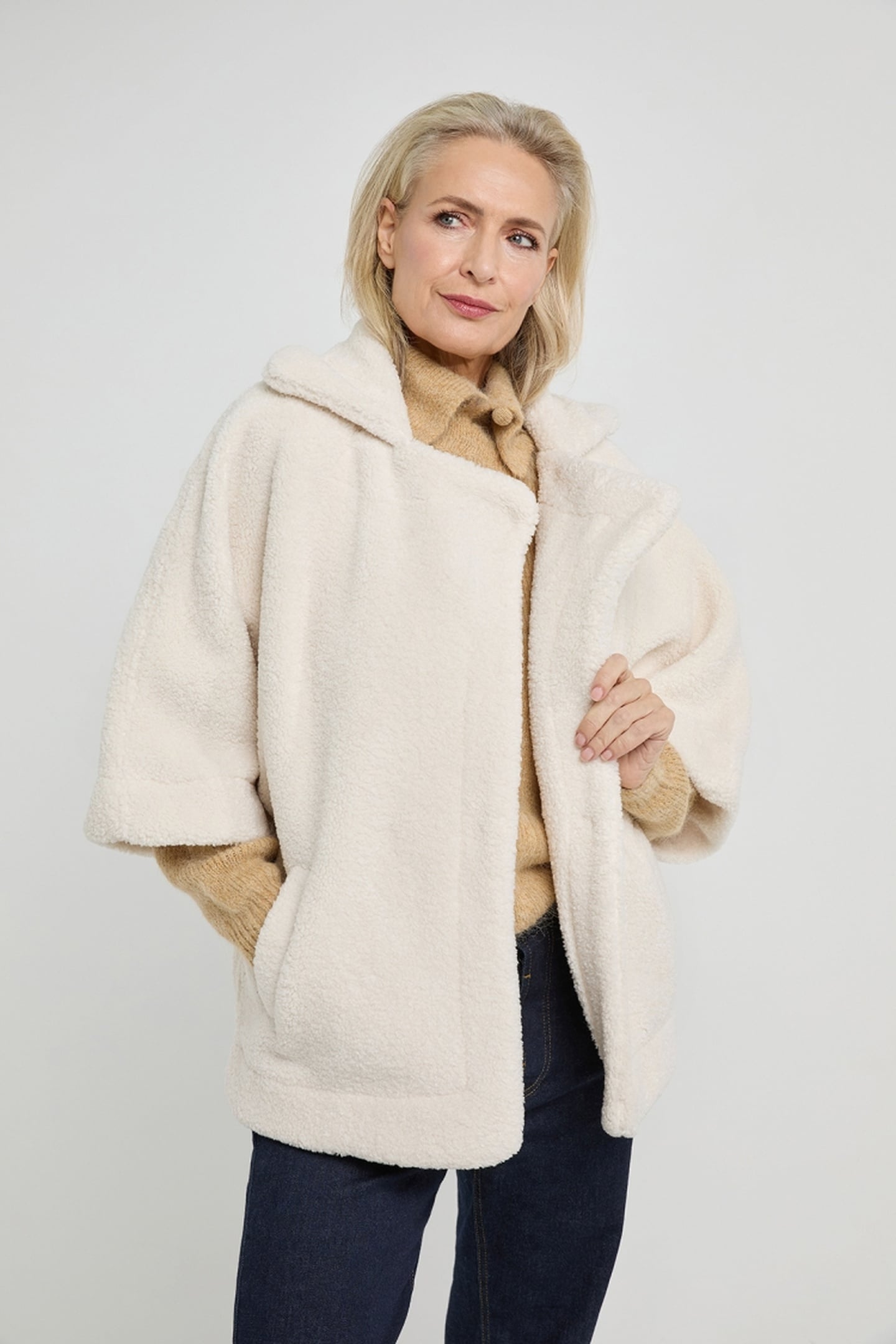 SANNE COAT OFF WHITE 1