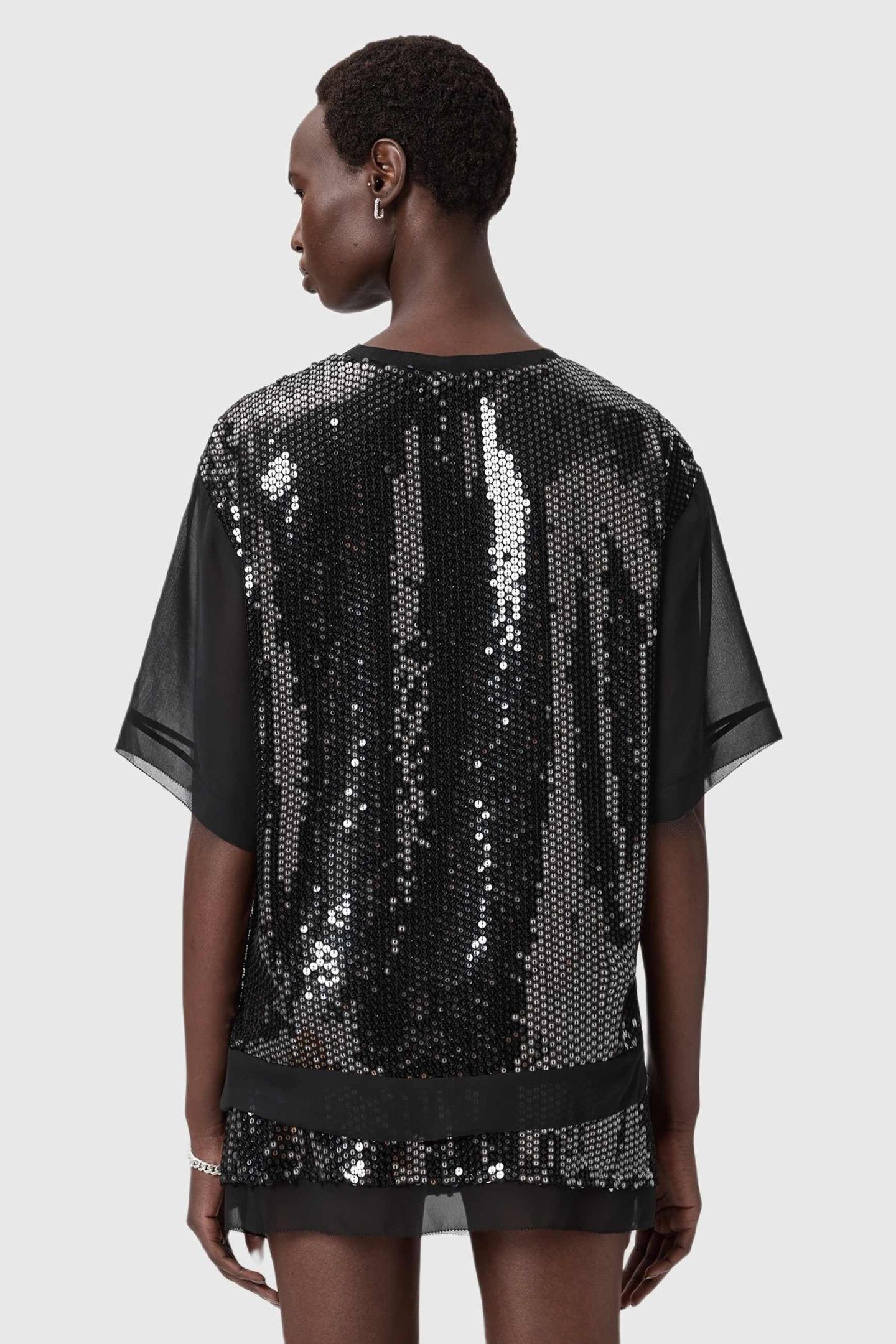 FONSIE EMB TEE BLACK 4