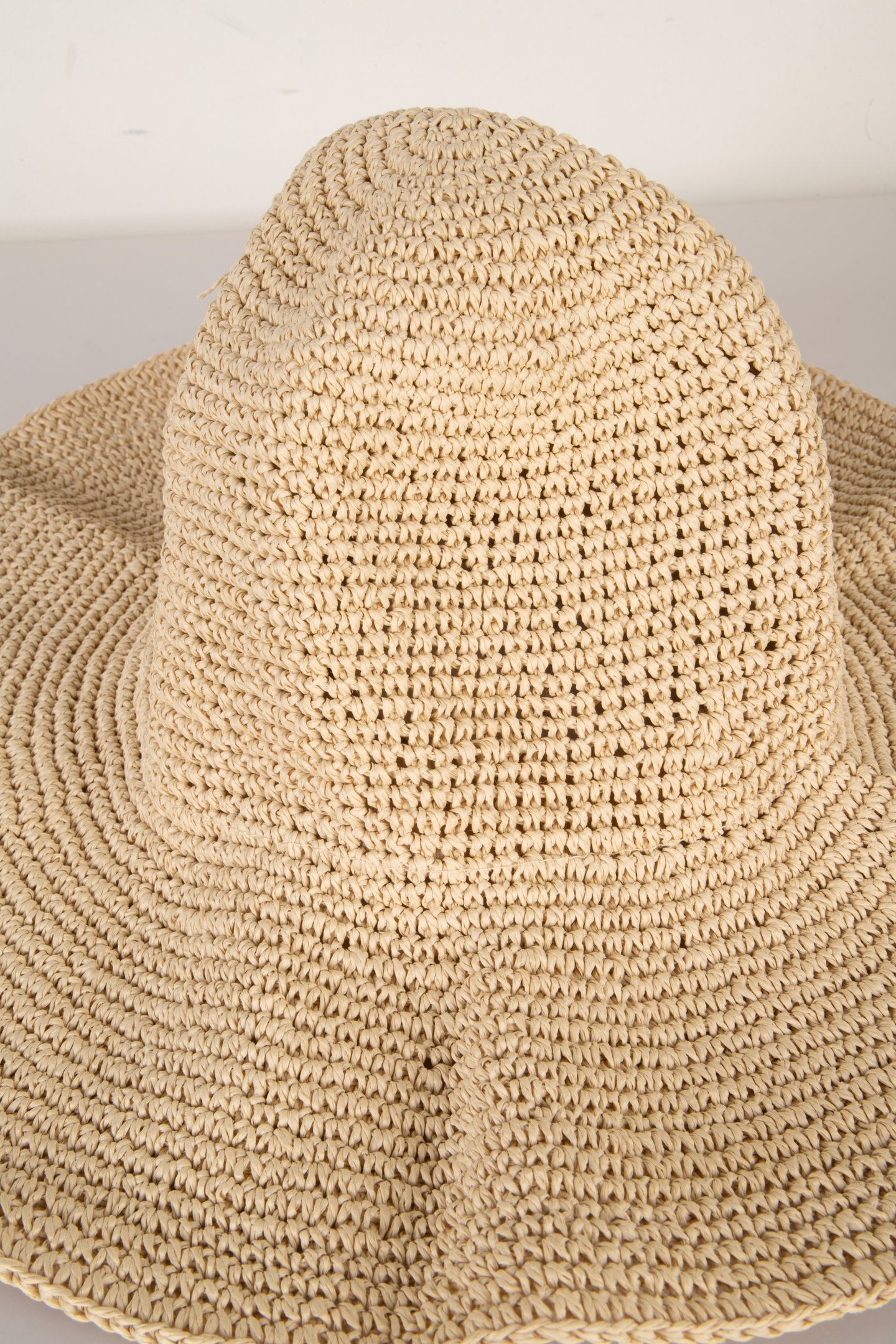 CASI STRAW BEIGE 3