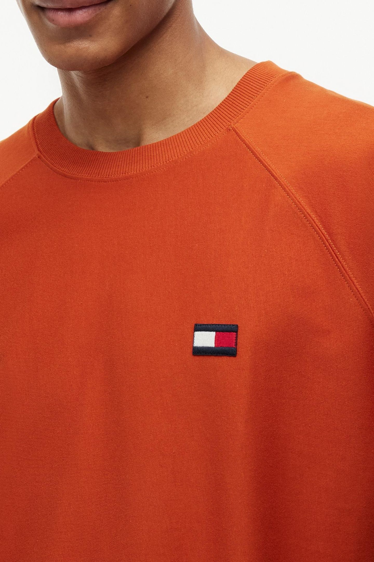 TOMMY FLAG ELEVATED RUSTY OCHRE 5