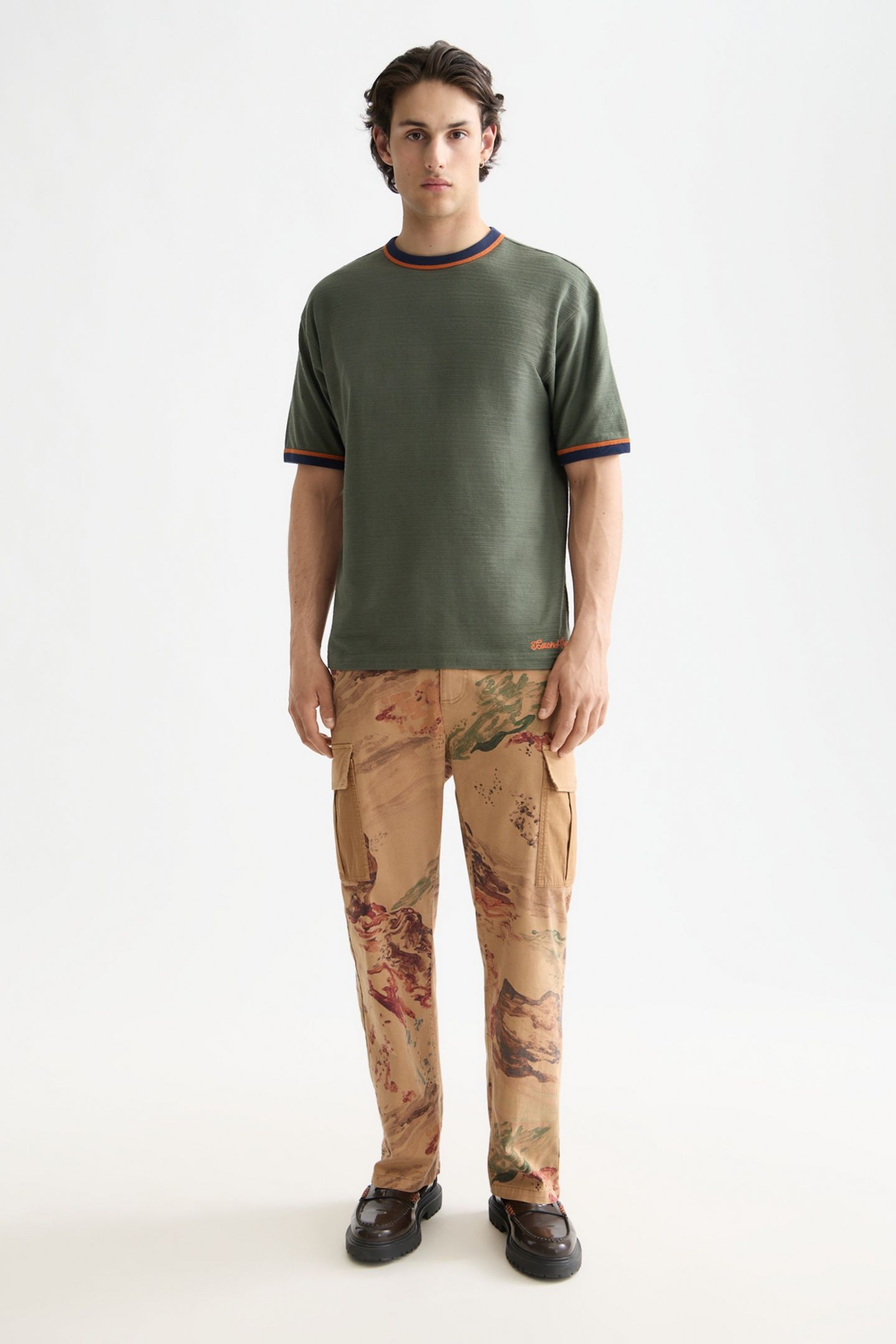RELAXED FIT BOUND NECKLINE T-SHIRT THYME 2