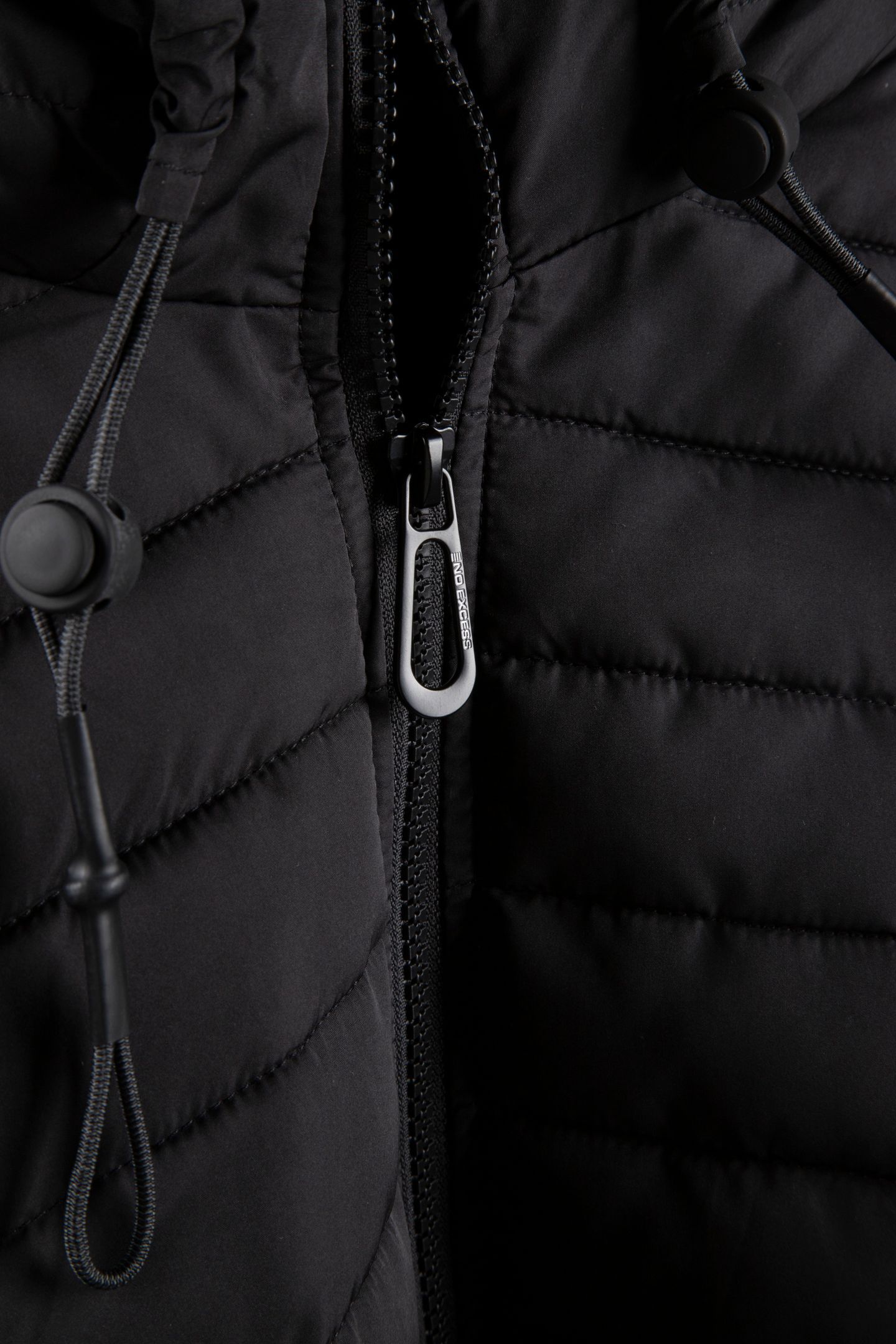 JACKET HOODED SHORT FIT PADDED BLACK 4