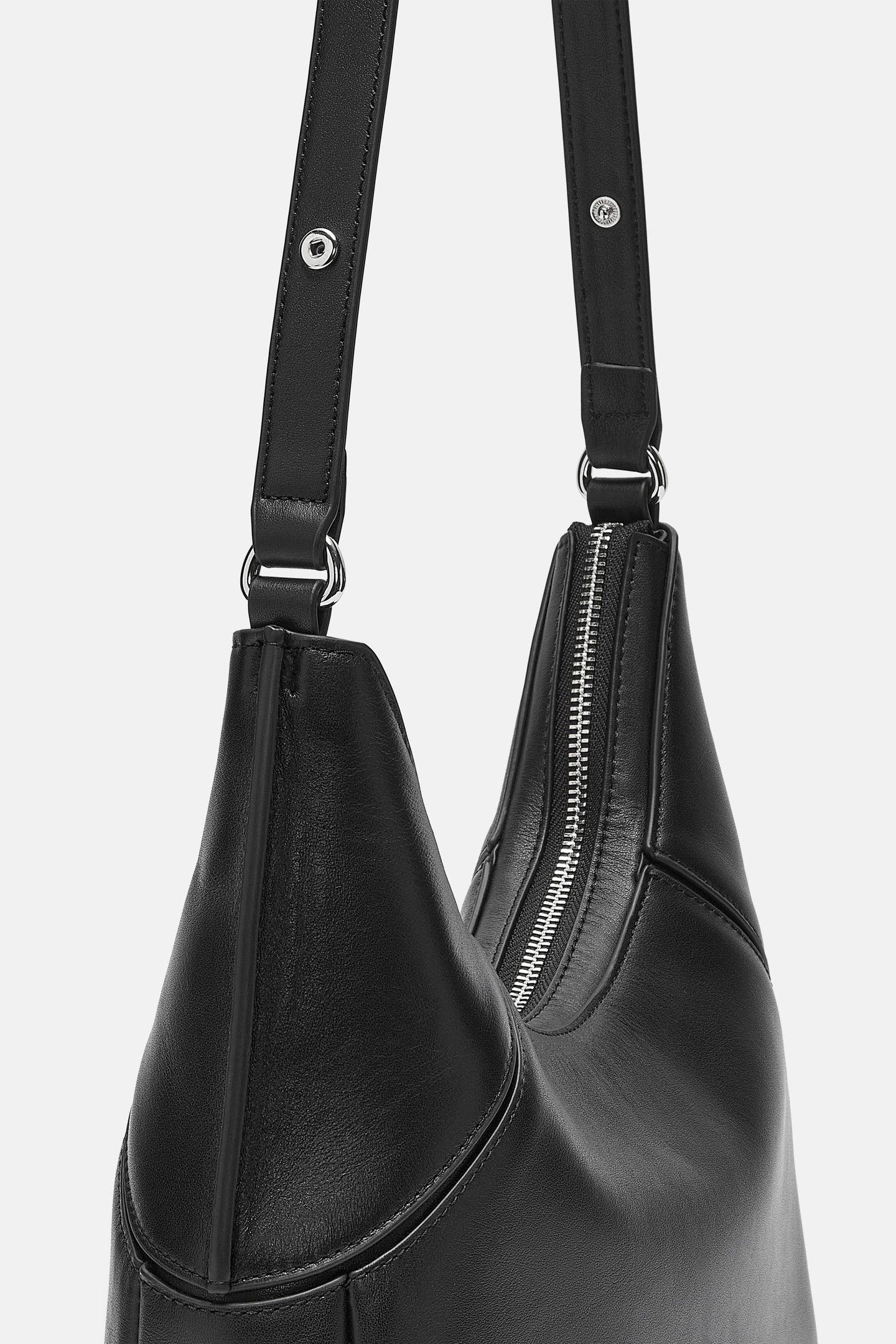 HOBO SMALL BLACK 8
