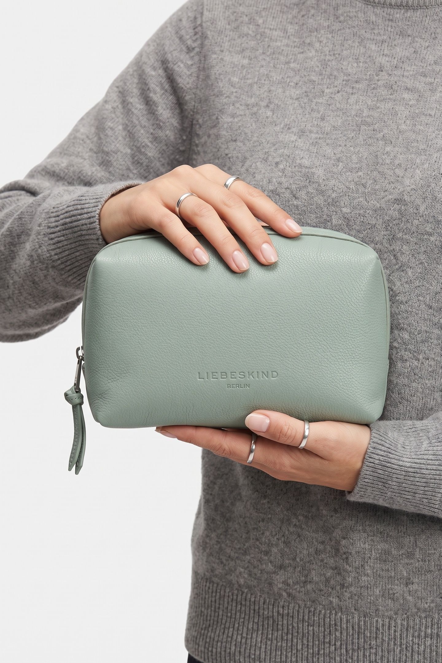 POUCH ACCESSORIES SMALL GREEN 3