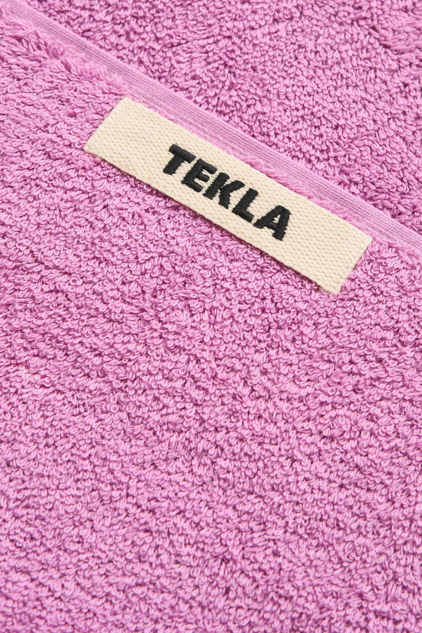 UNISEX HAND TOWEL MAGENTA 5