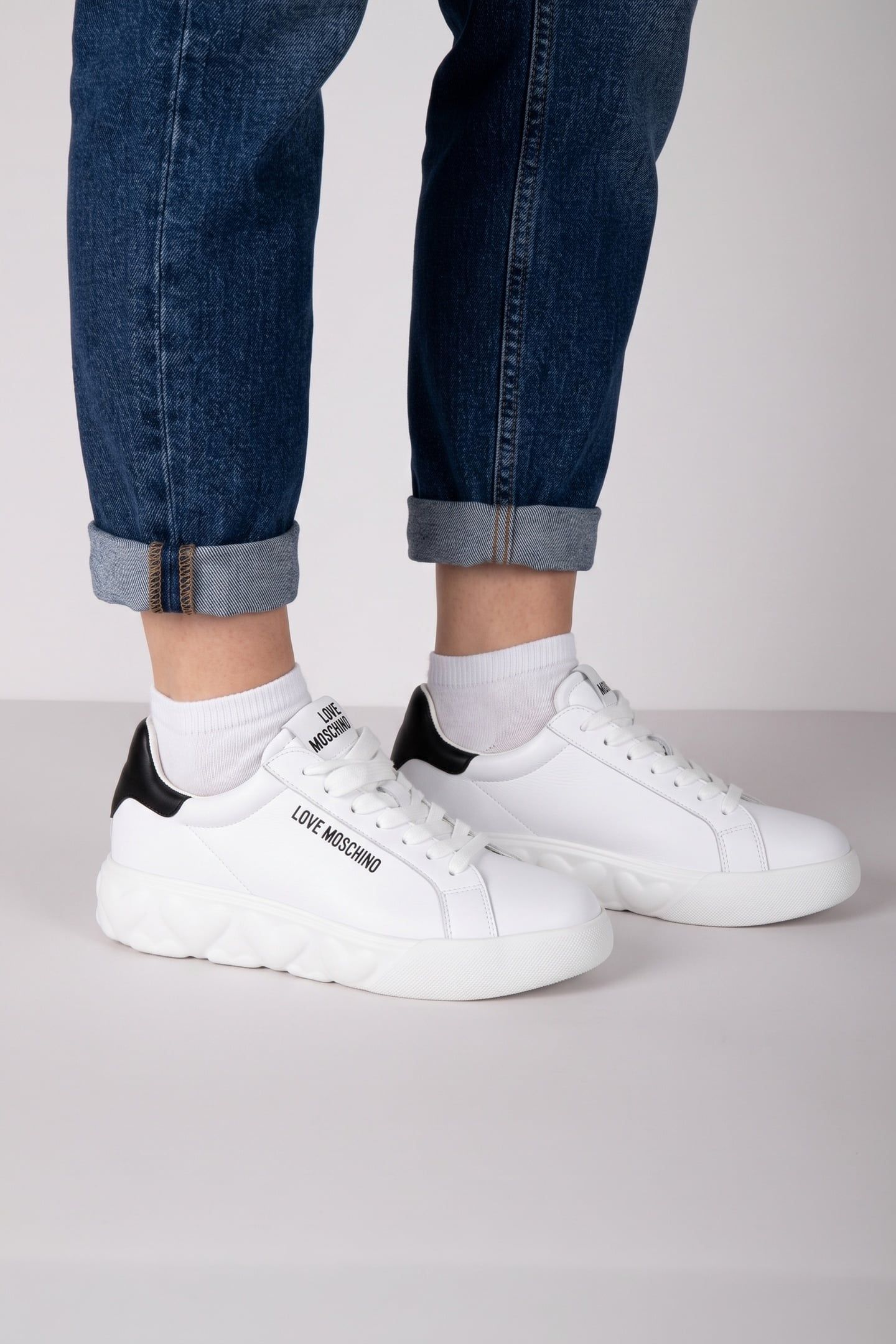 SNEAKERS WHITE 4