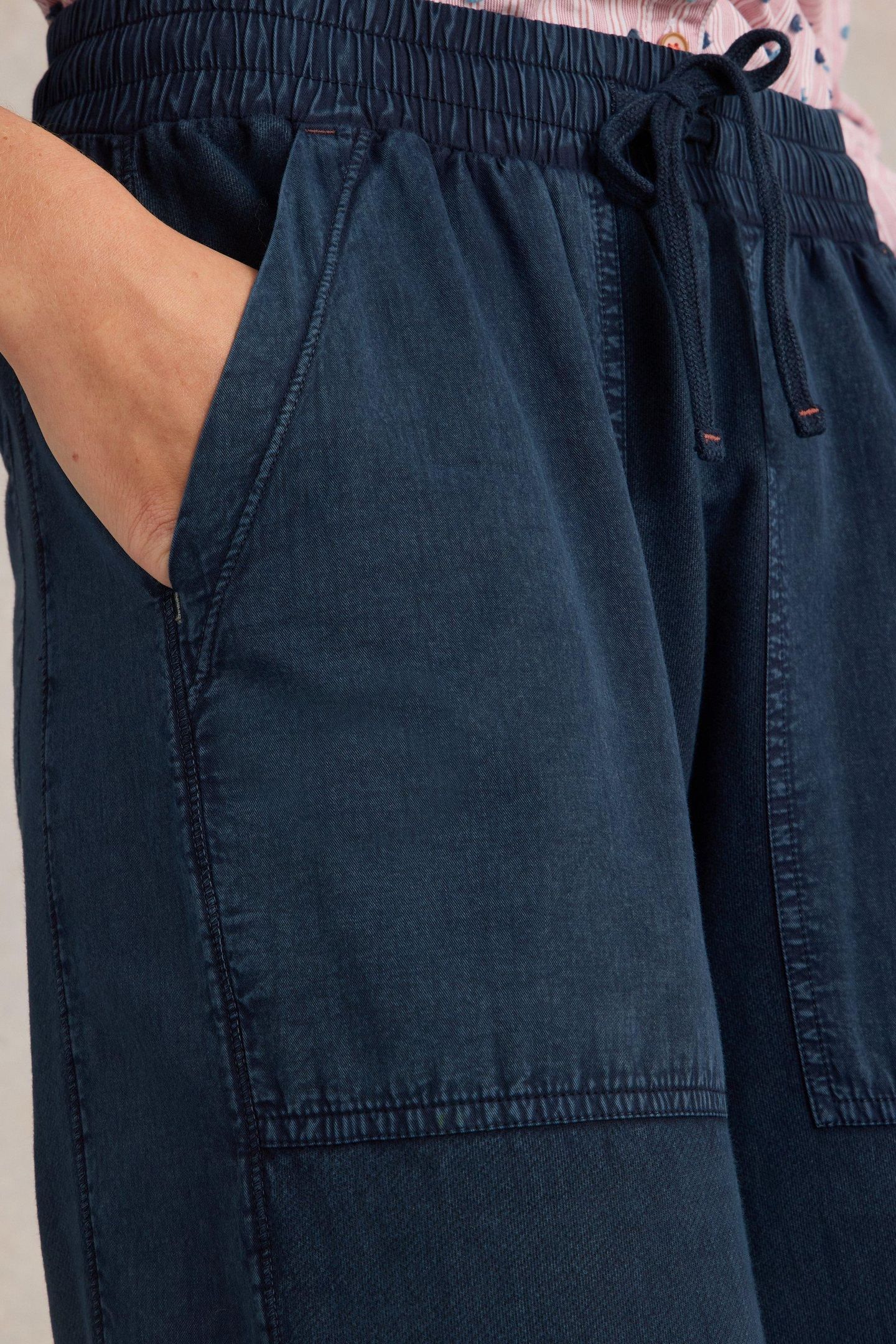 AVA WIDE LEG JERSEY JOGGER MID DENIM 5