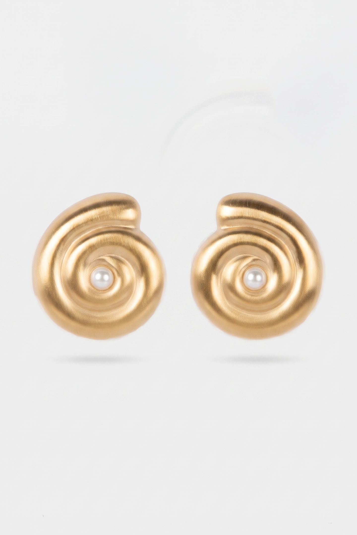 MAHINA CLUB OCEANFRONT SET GOLD 2