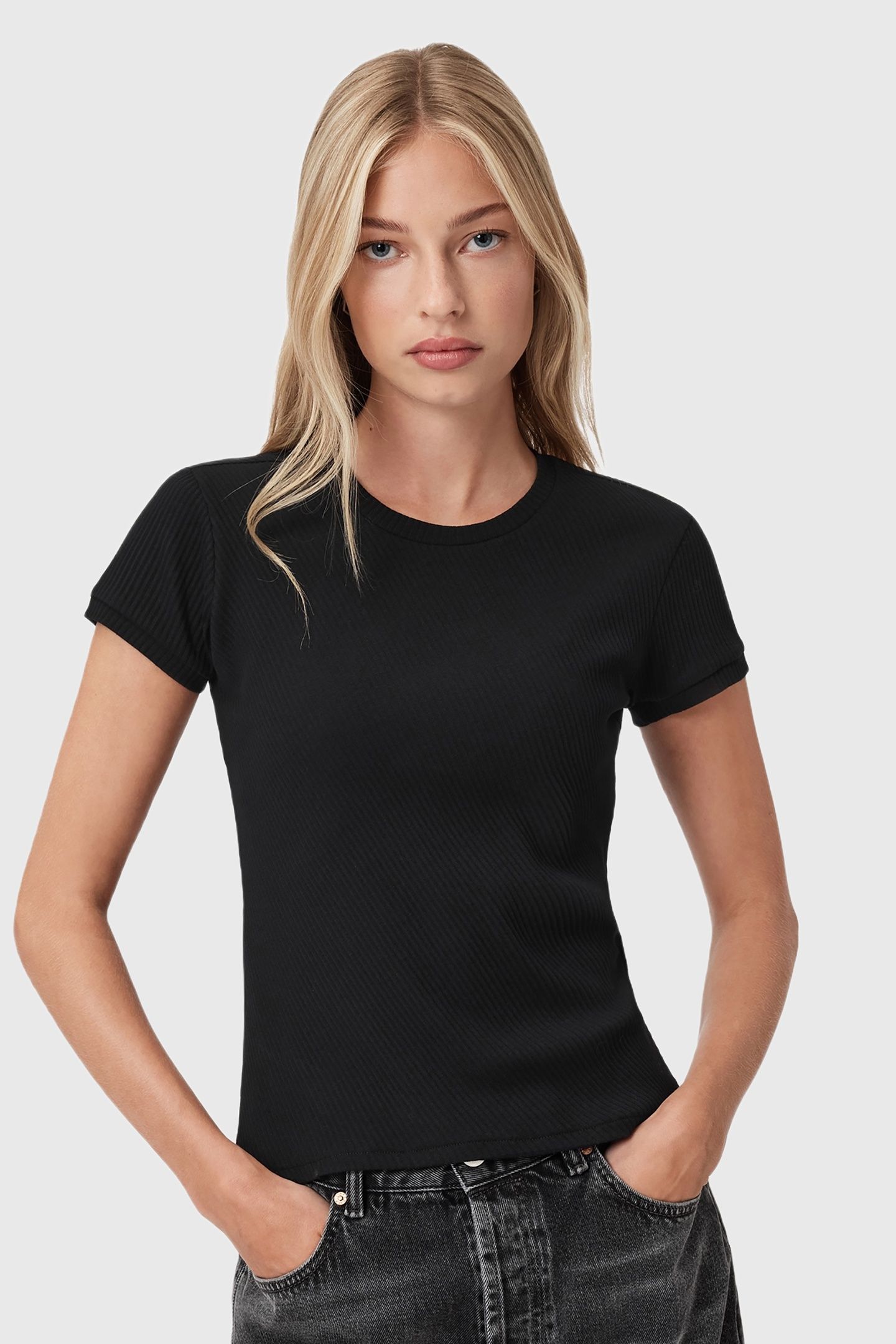 GIA SS TEE BLACK 4