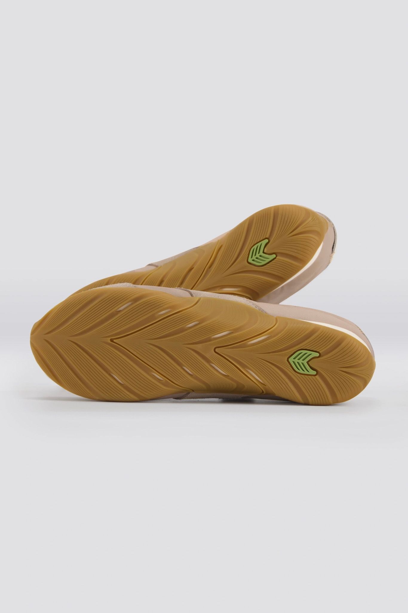 SUTAI NYLON AND SUEDE GUM DESERT TAUPE 6
