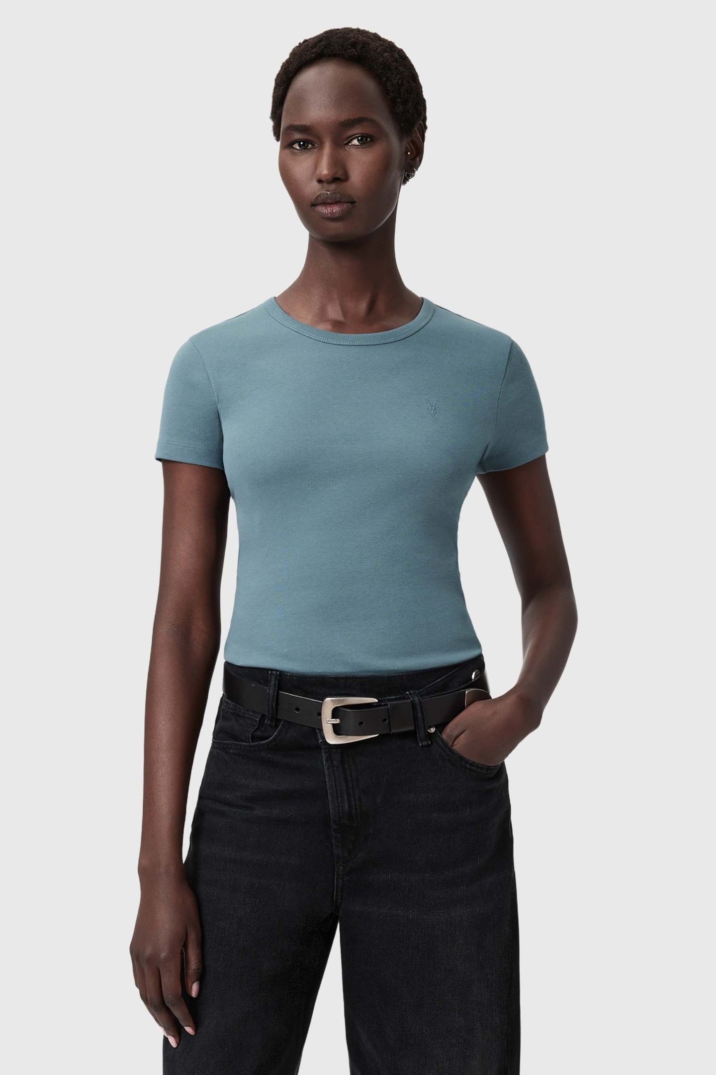STEVIE RAMSKULL TEE PALE BLUE 2