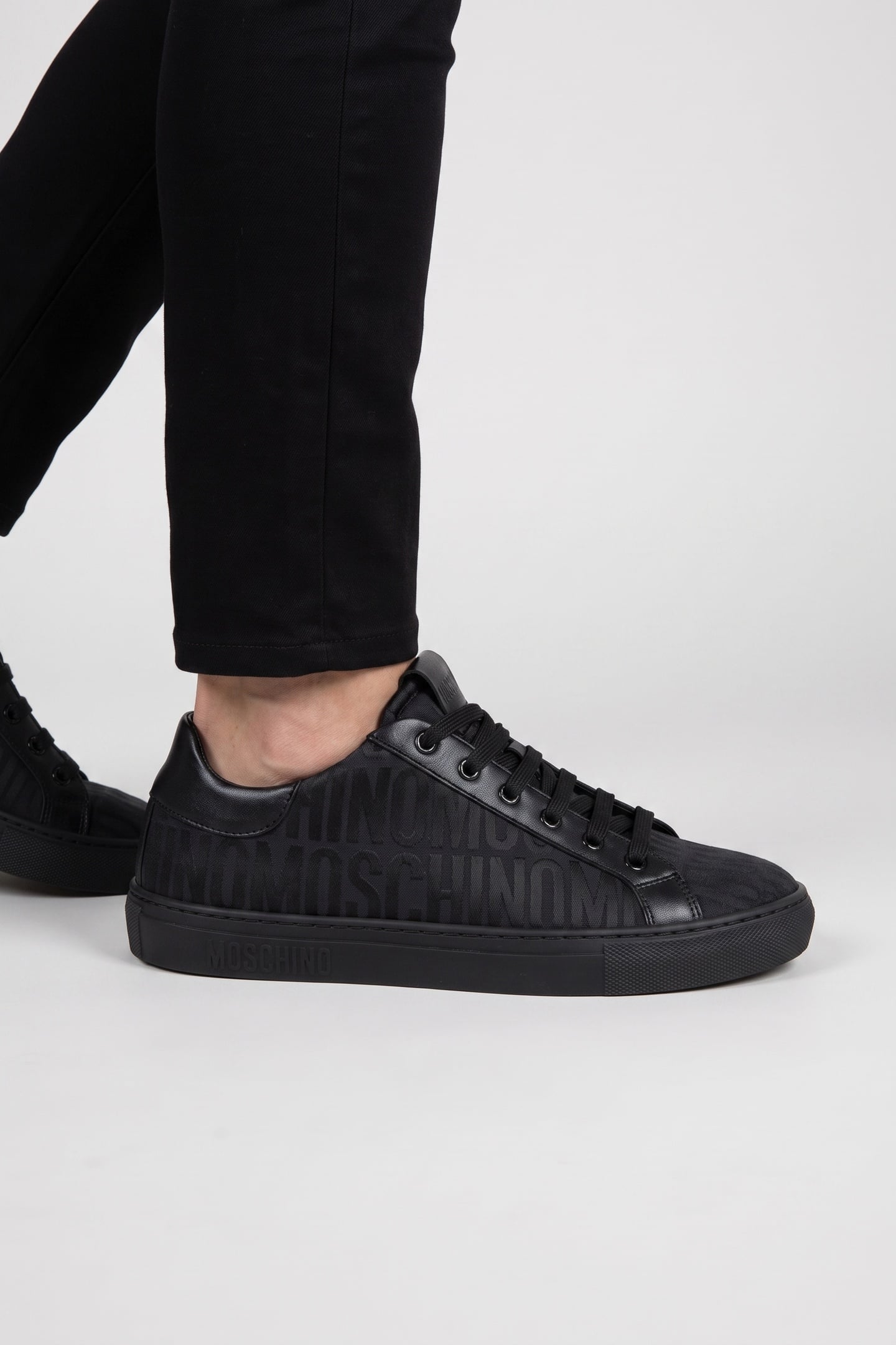 CALFSKIN SNEAKERS BLACK 3