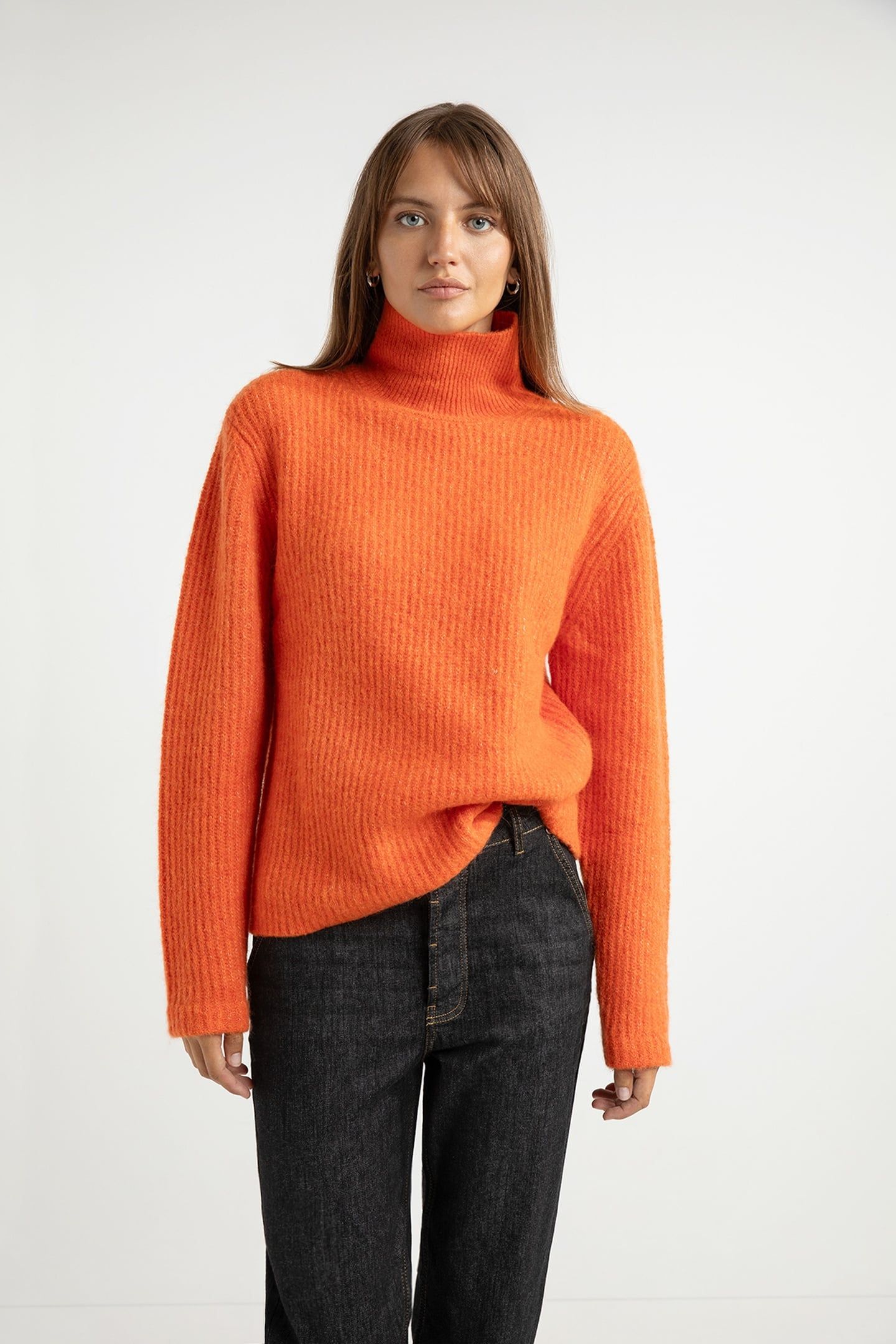 AURORA SWEATER SAND 3