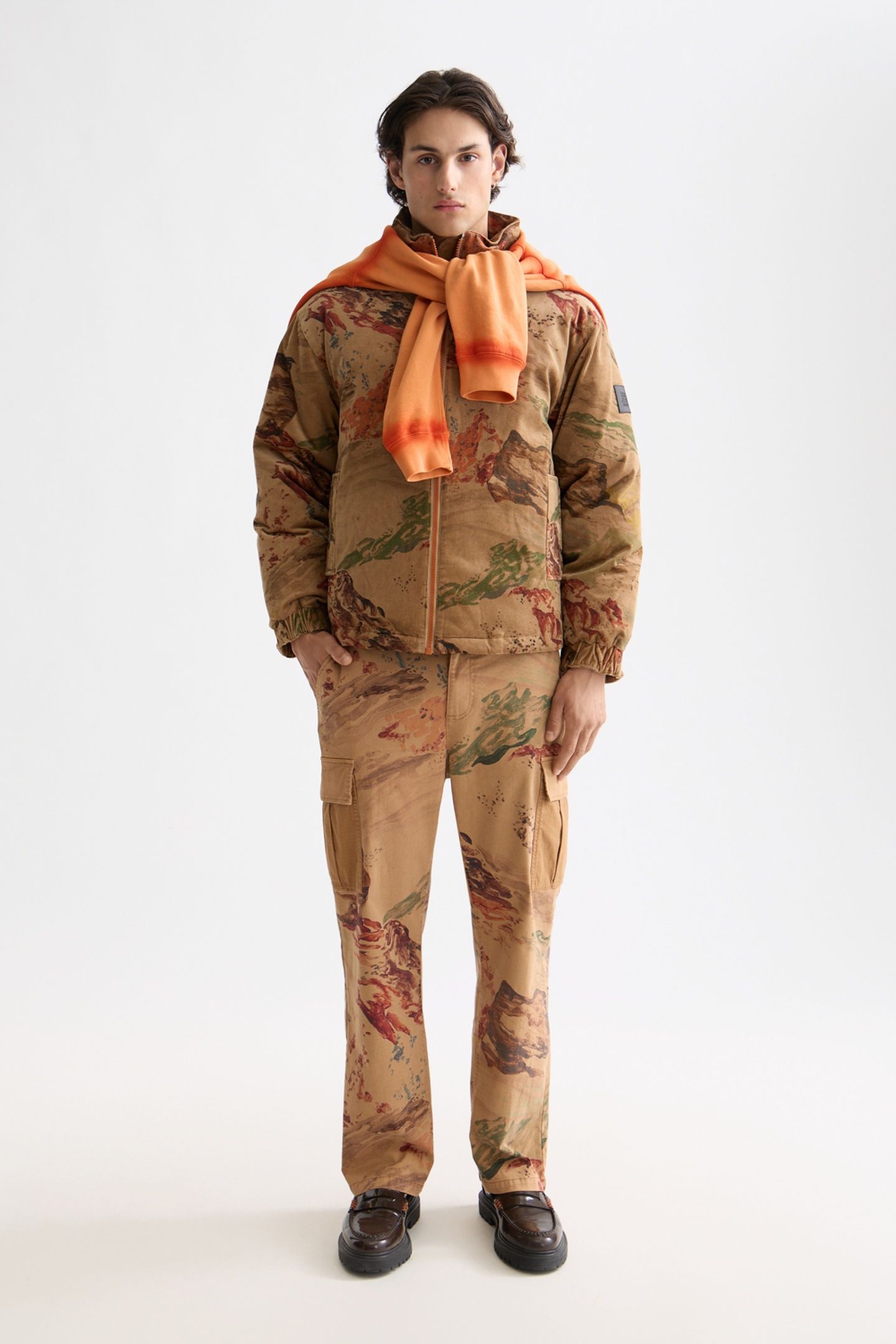 MOUNTAIN PRINT CORDUROY PUFFER MOUNTAIN TANNIN AOP 3