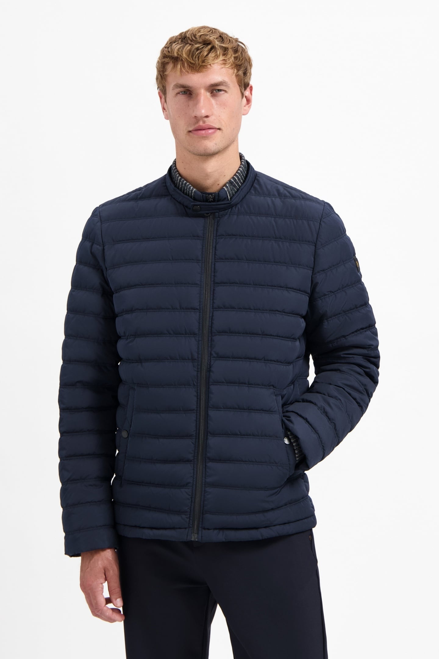 JACKET SHORT FIT PADDED NIGHT 1