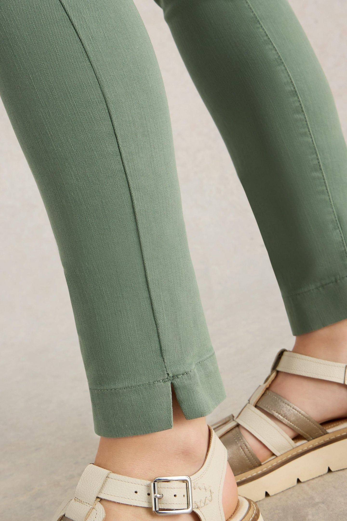 JANEY CROP JEGGING MID GREEN 4