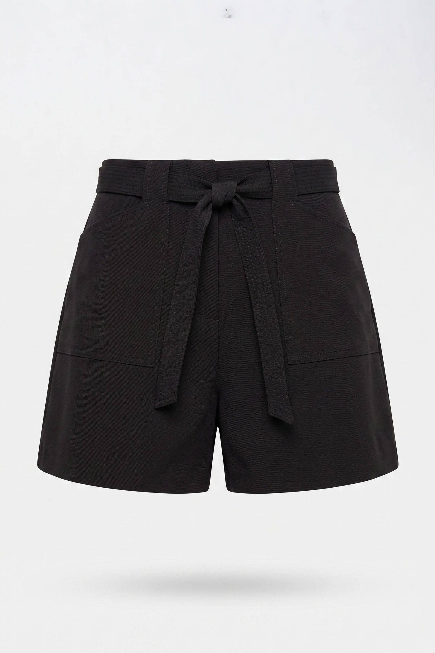 GUESS ECO NEW VALENTINA SHORT JET BLACK A996 3