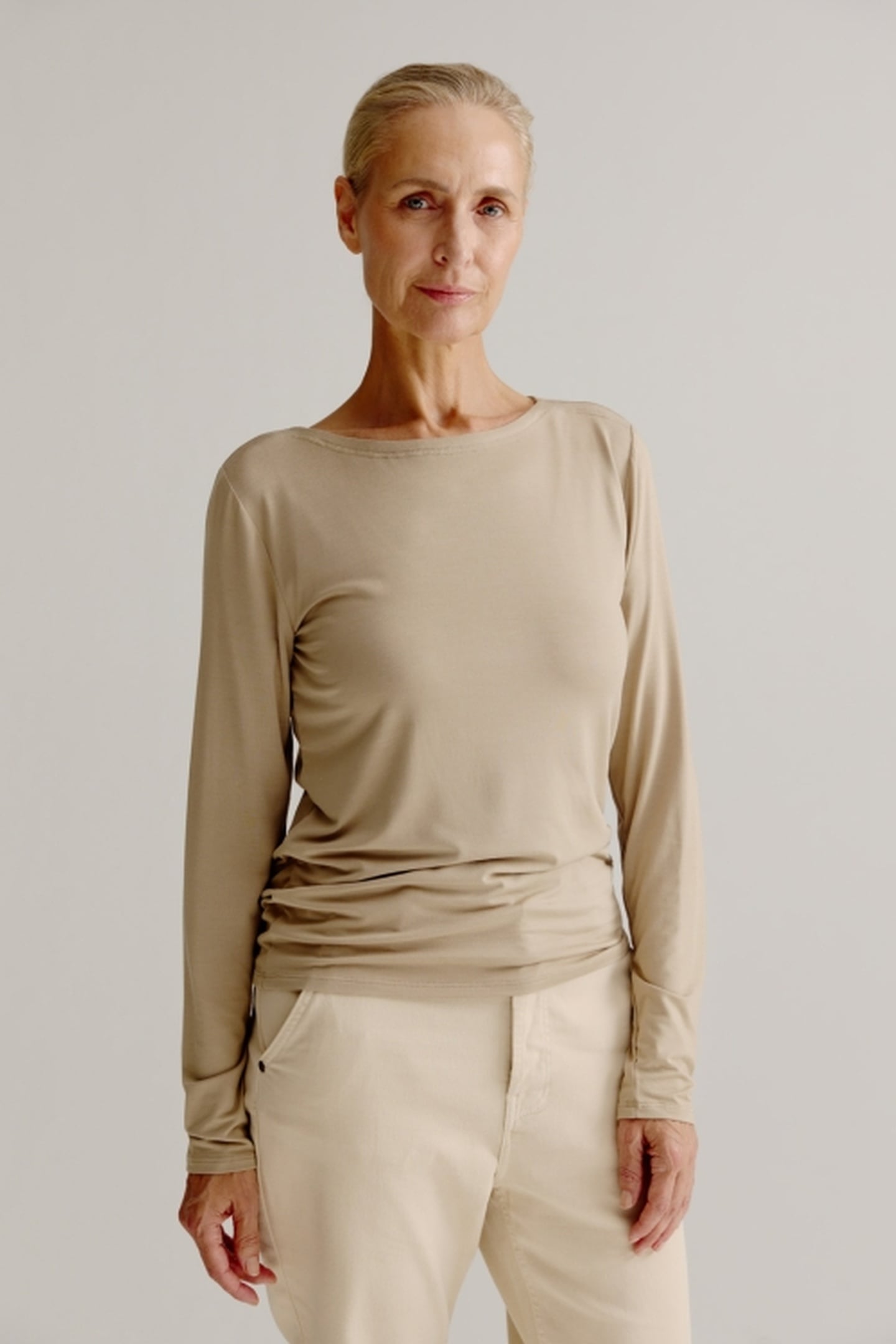 ALINE T-SHIRT SOLID LIGHT KHAKI 3