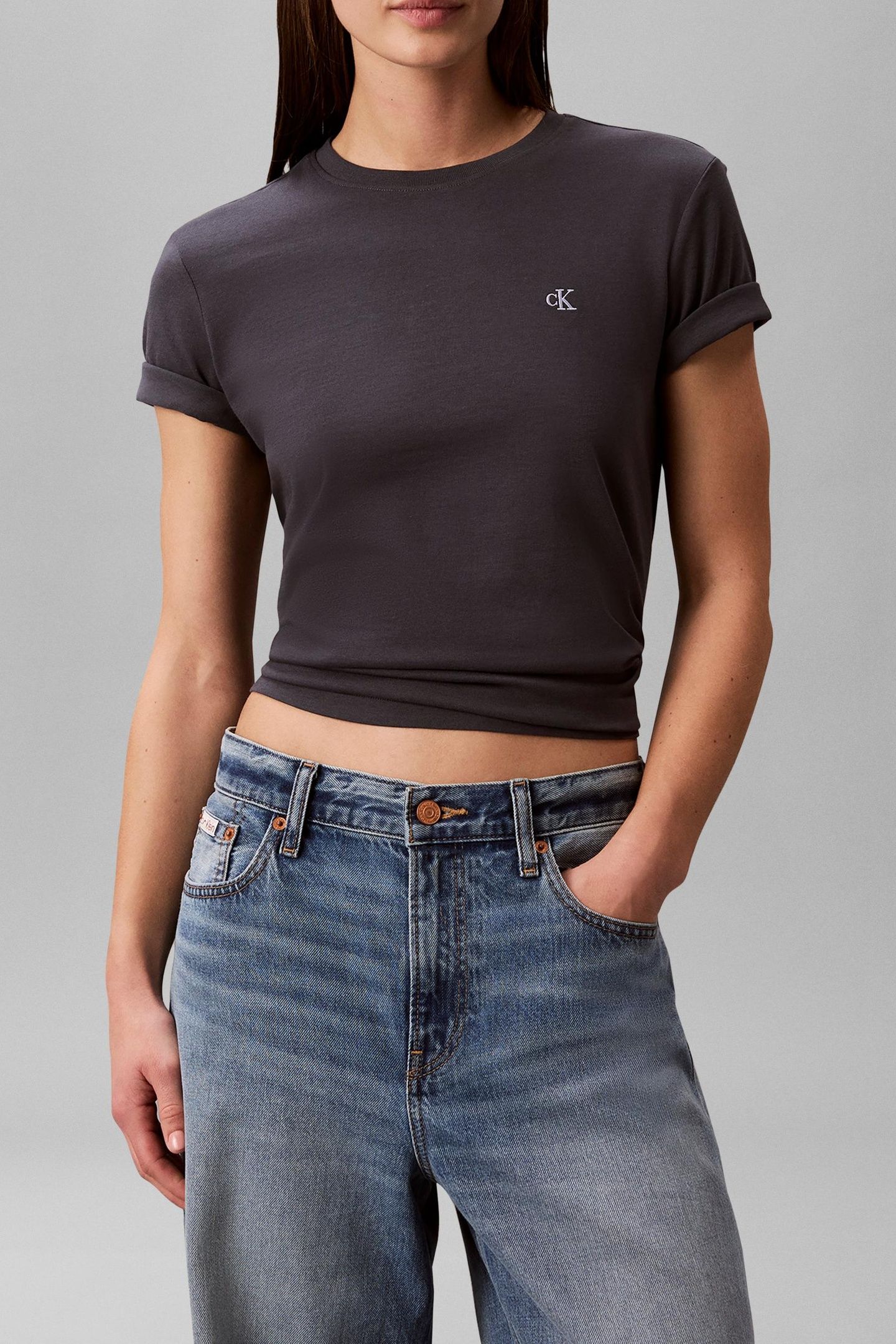 SHORT SLEEVE MONOGRAM CREW TEE EBONY 2