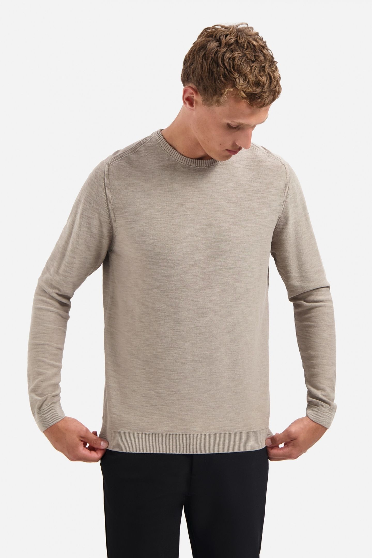PULLOVER CREWNECK GARMENT DYED + STONE WASHED CLAY 1