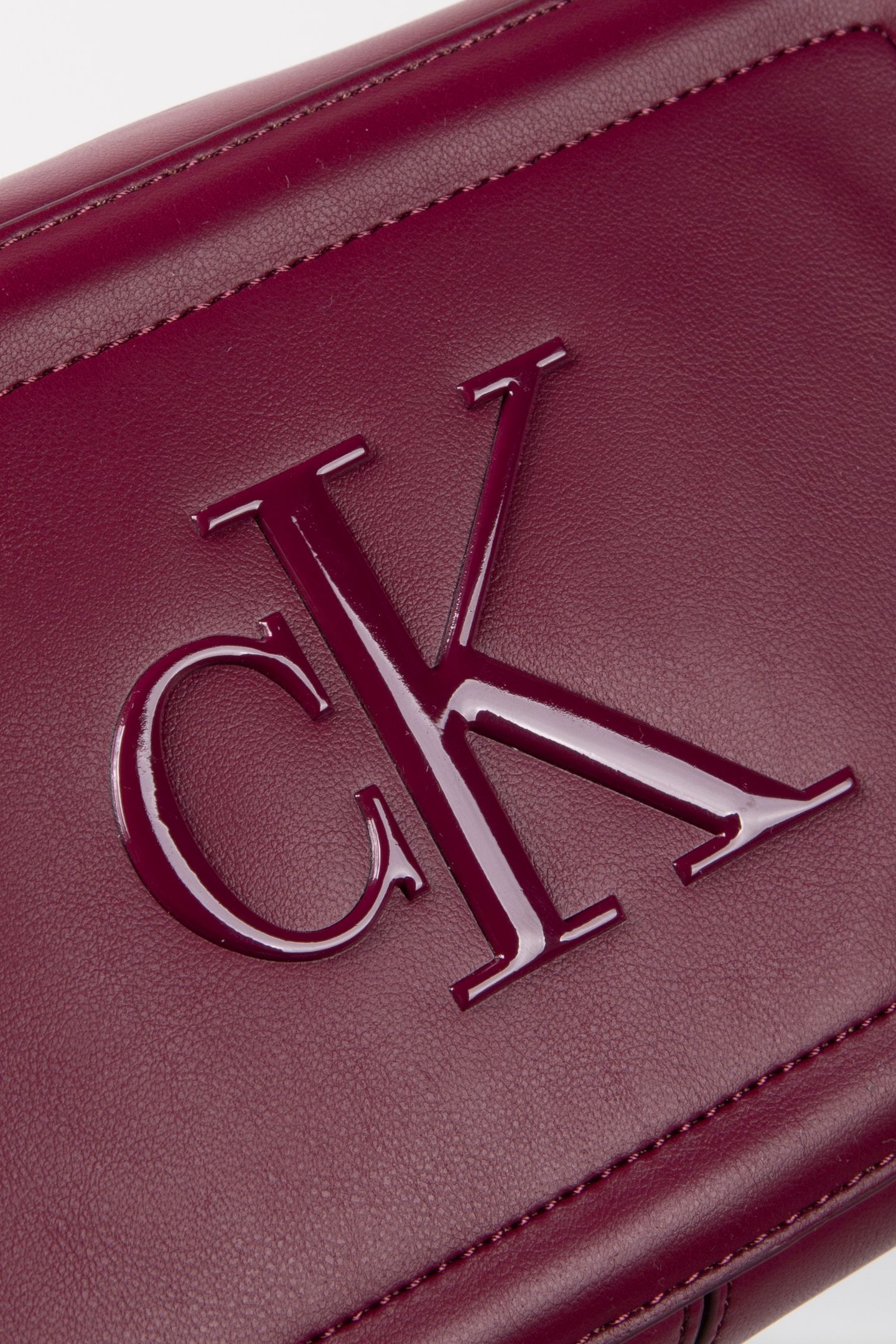 BOLD CAMERA BAG ALLURING PINK 4