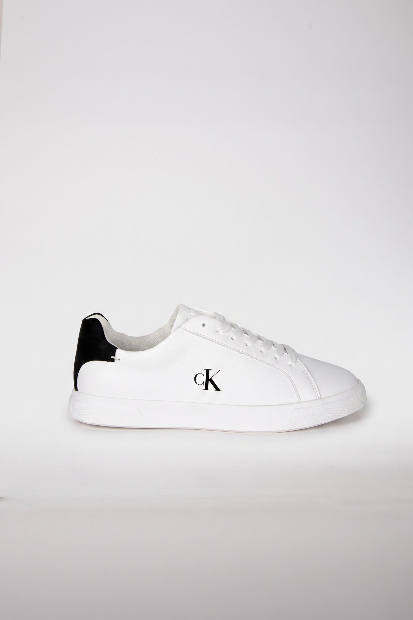LOW PRO CUP LACEUP LEATHER SHOES BRIGHT WHITE/BLACK 1