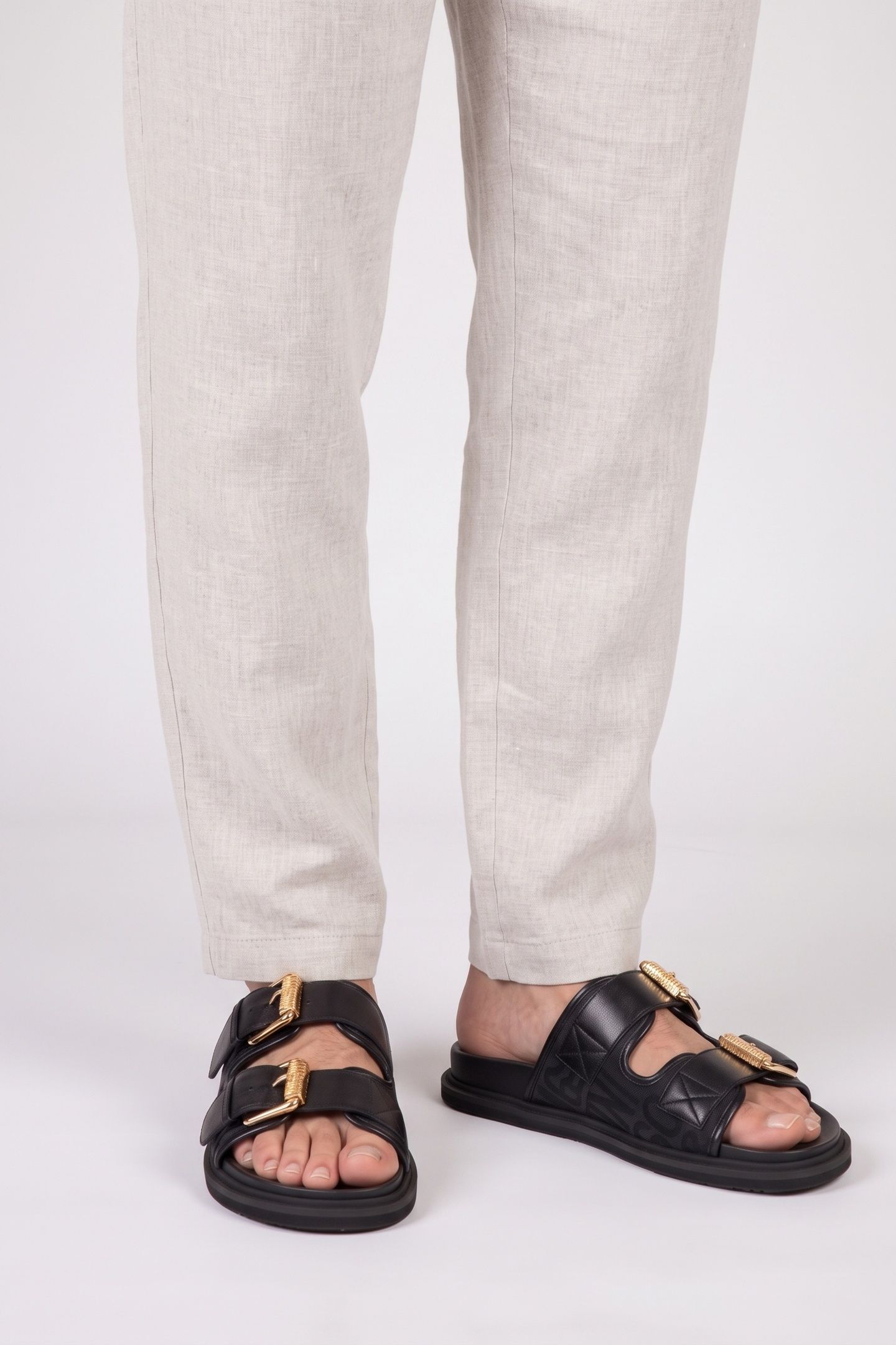 CALFSKIN SANDALS BLACK 3