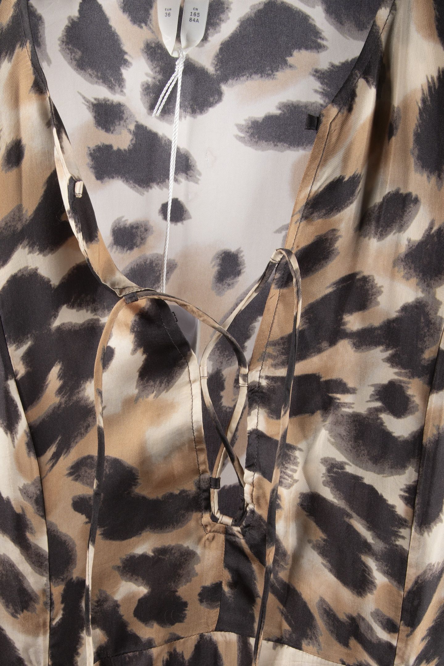 GRETA AOP DRESS BROWN 4