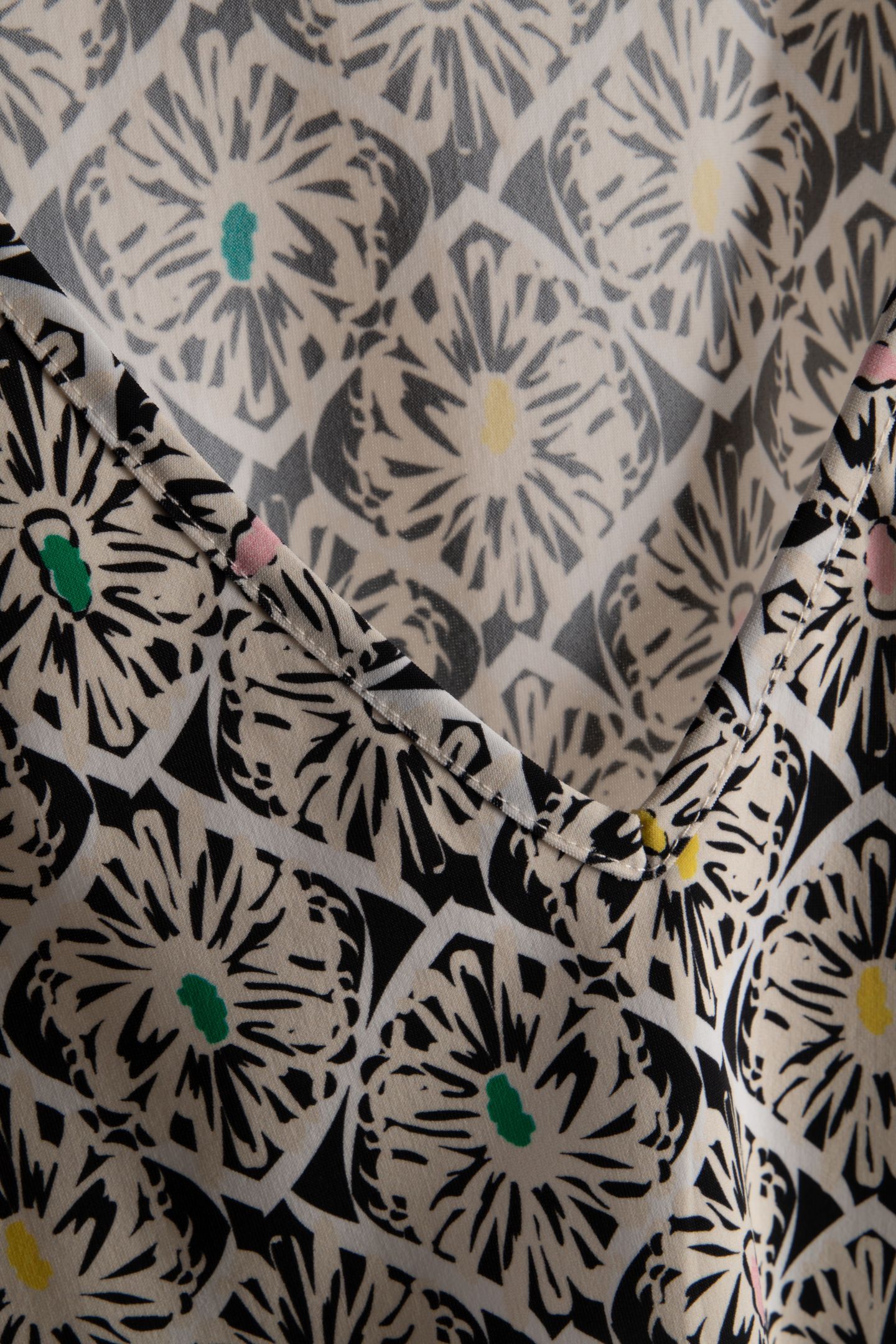 ALL OVER FLOWER PRINTED TOP MULTI COLOR 4