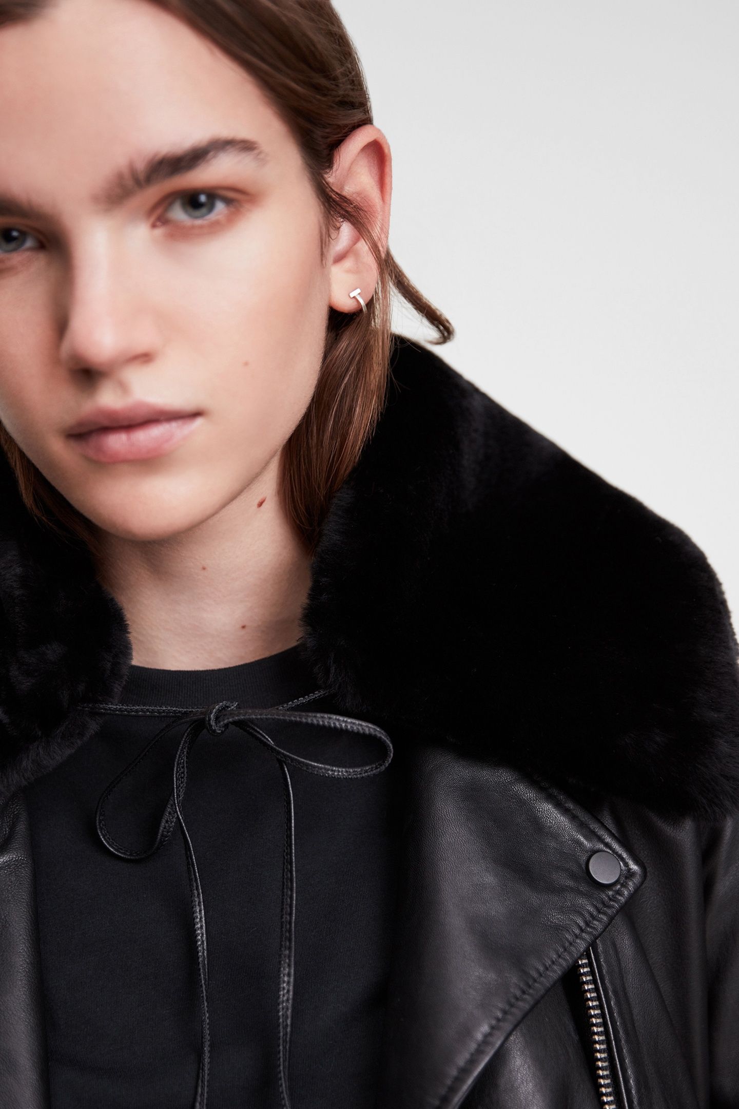 NOIR SHEARLING COLLA BLACK 2