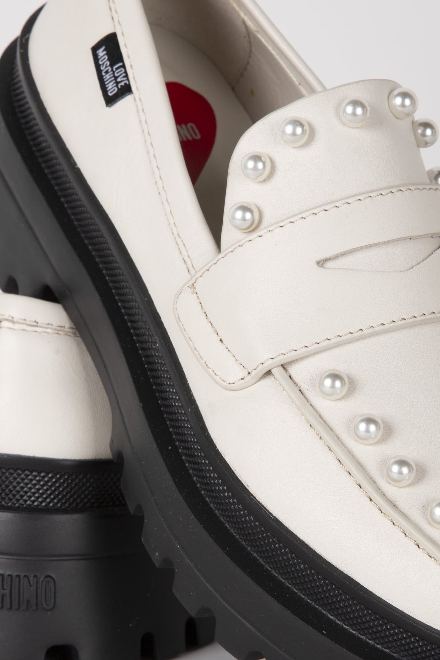 HER LOVE CALFSKIN LOAFERS WHITE 5