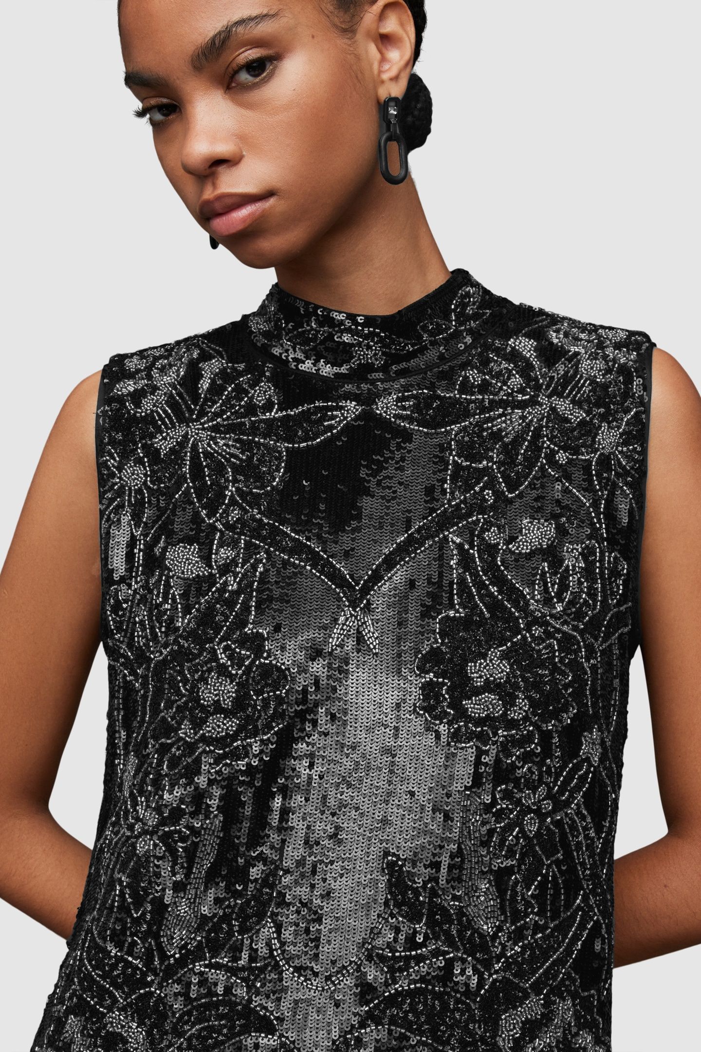 HARPER EMB MAXI DRES BLACK 6