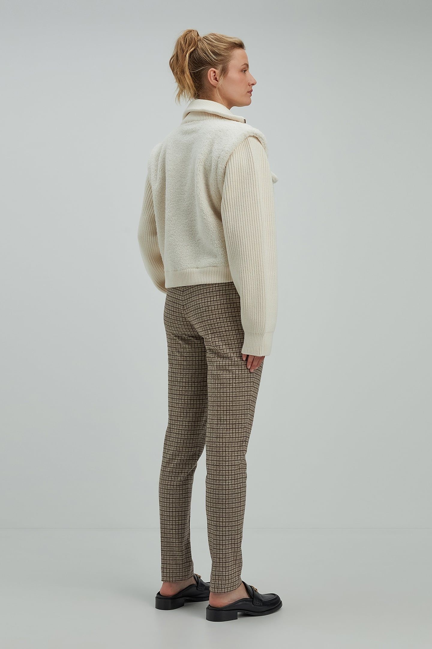 TAO PANTS SAND CHECK 4