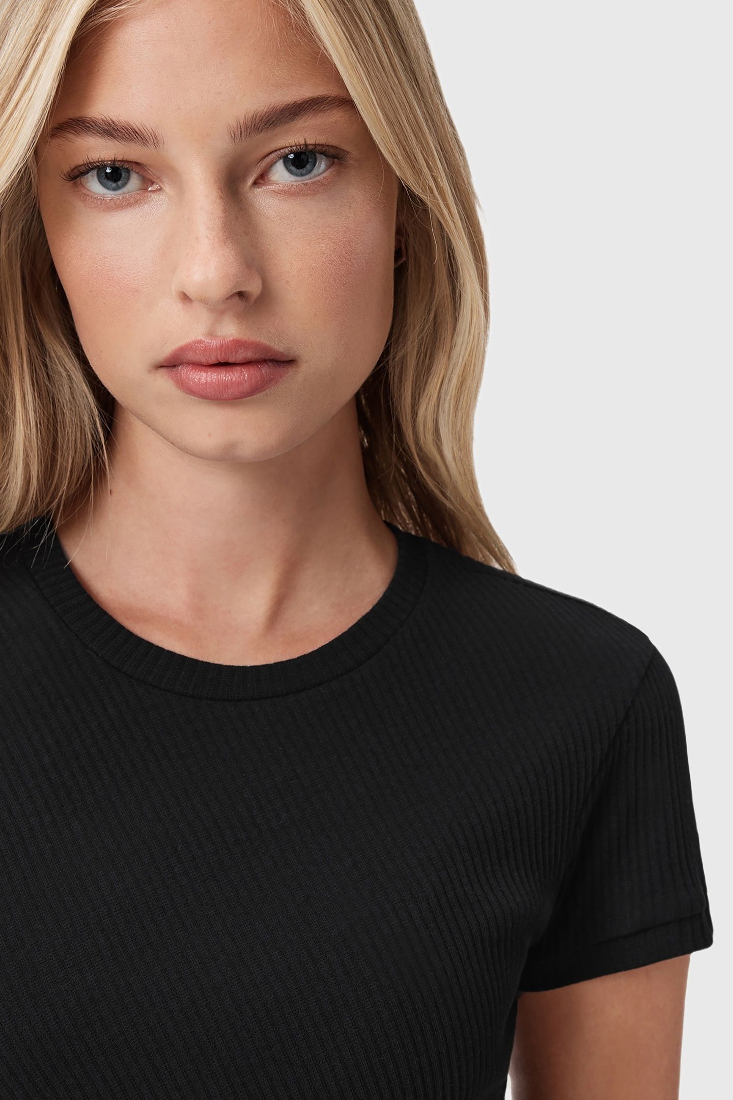 GIA SS TEE BLACK 7