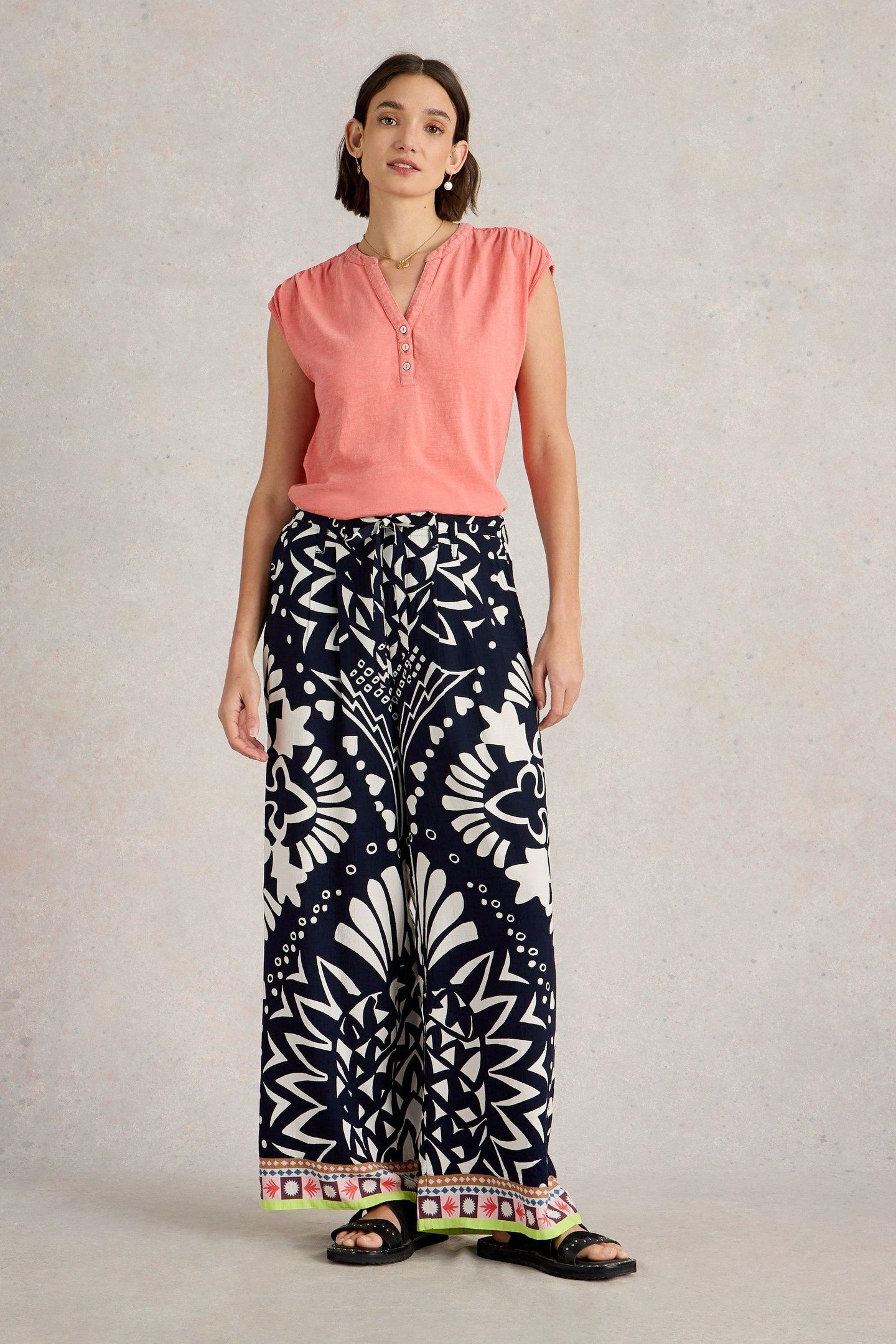 FARAH WIDE LEG TROUSER NAVY MULTI 1