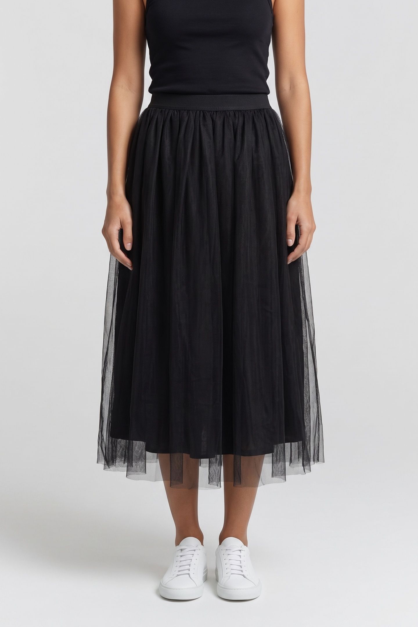JOLIVIA TULLE SKIRT BLACK 1