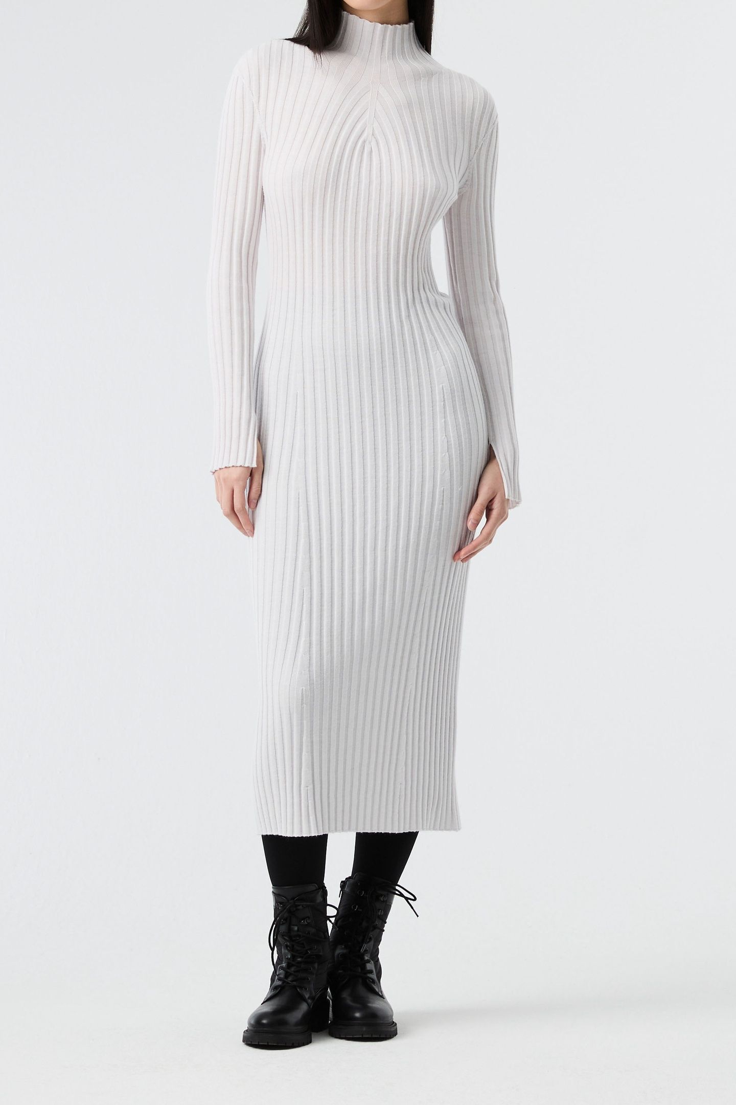 FOLAS V1.Y8.02 FLAT-KNIT-DRESS OFF WHITE 1