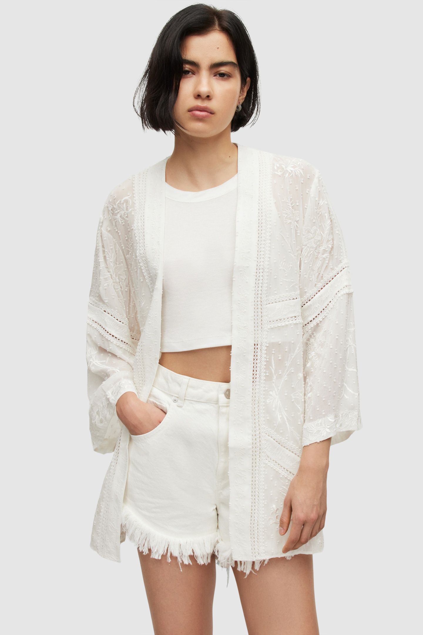 CARINA EMB KIMONO OFF WHITE 2