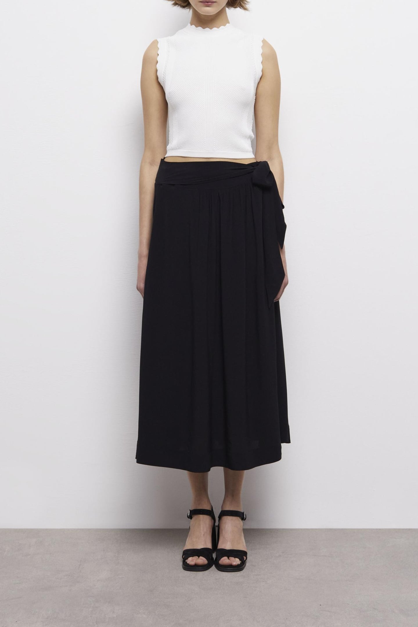 LONG TIED SKIRT BLACK 2