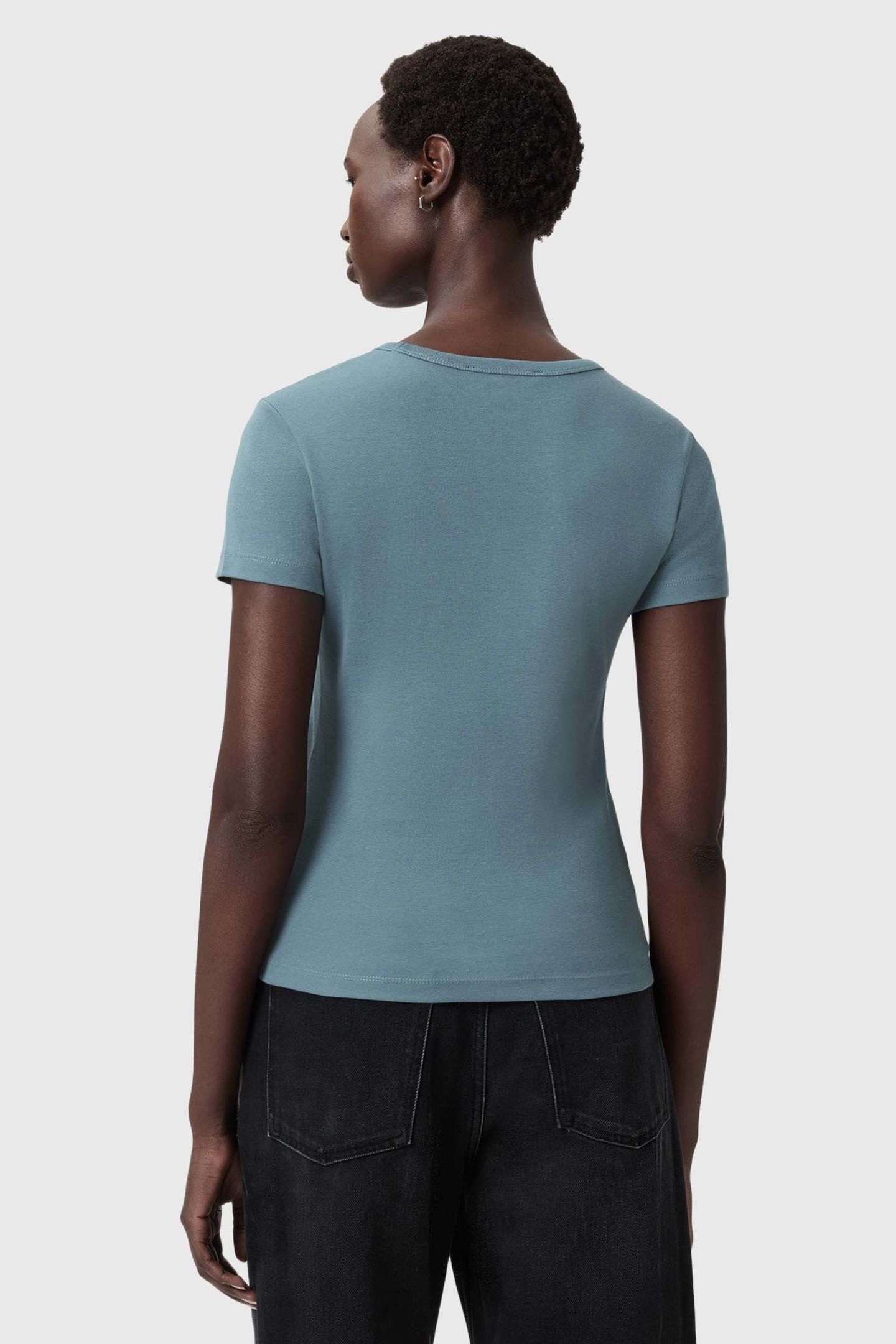 STEVIE RAMSKULL TEE PALE BLUE 4